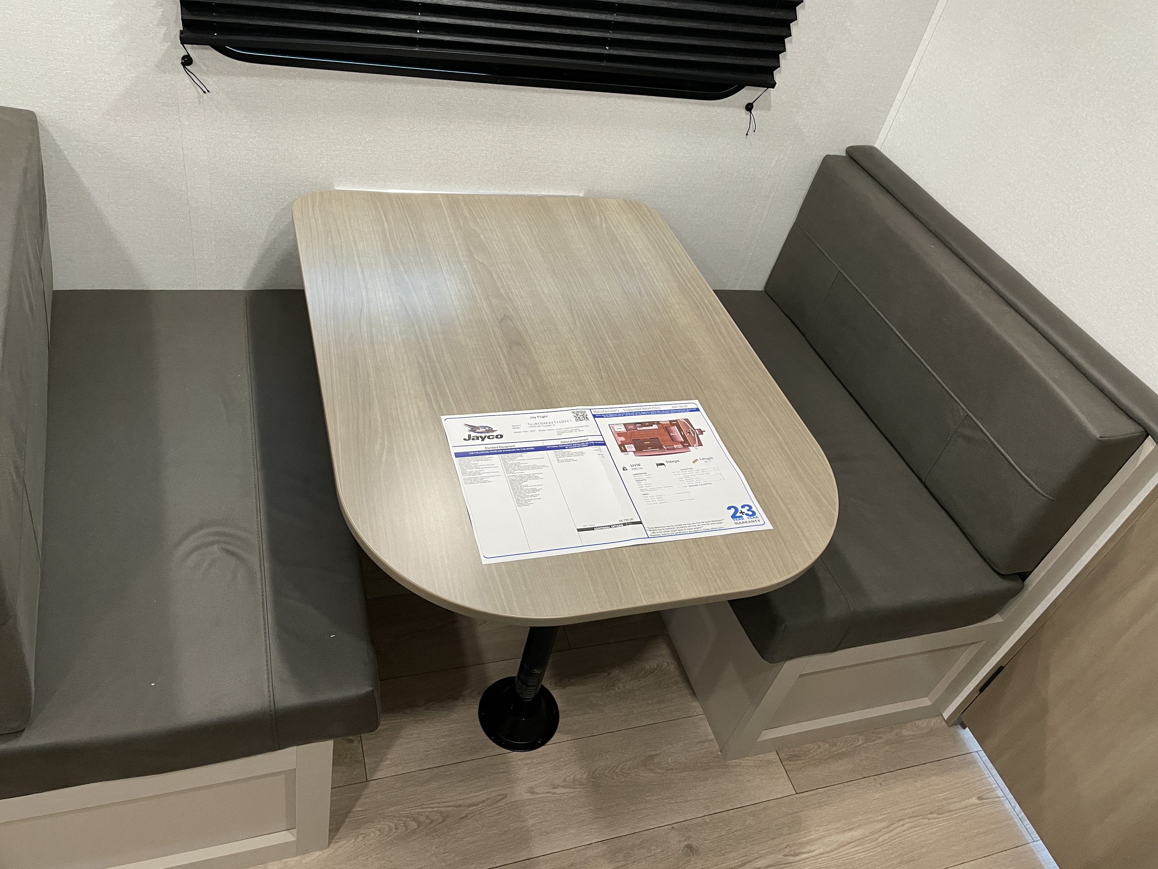 2027 Jayco Jay Flight 175FQ, $ 28,786