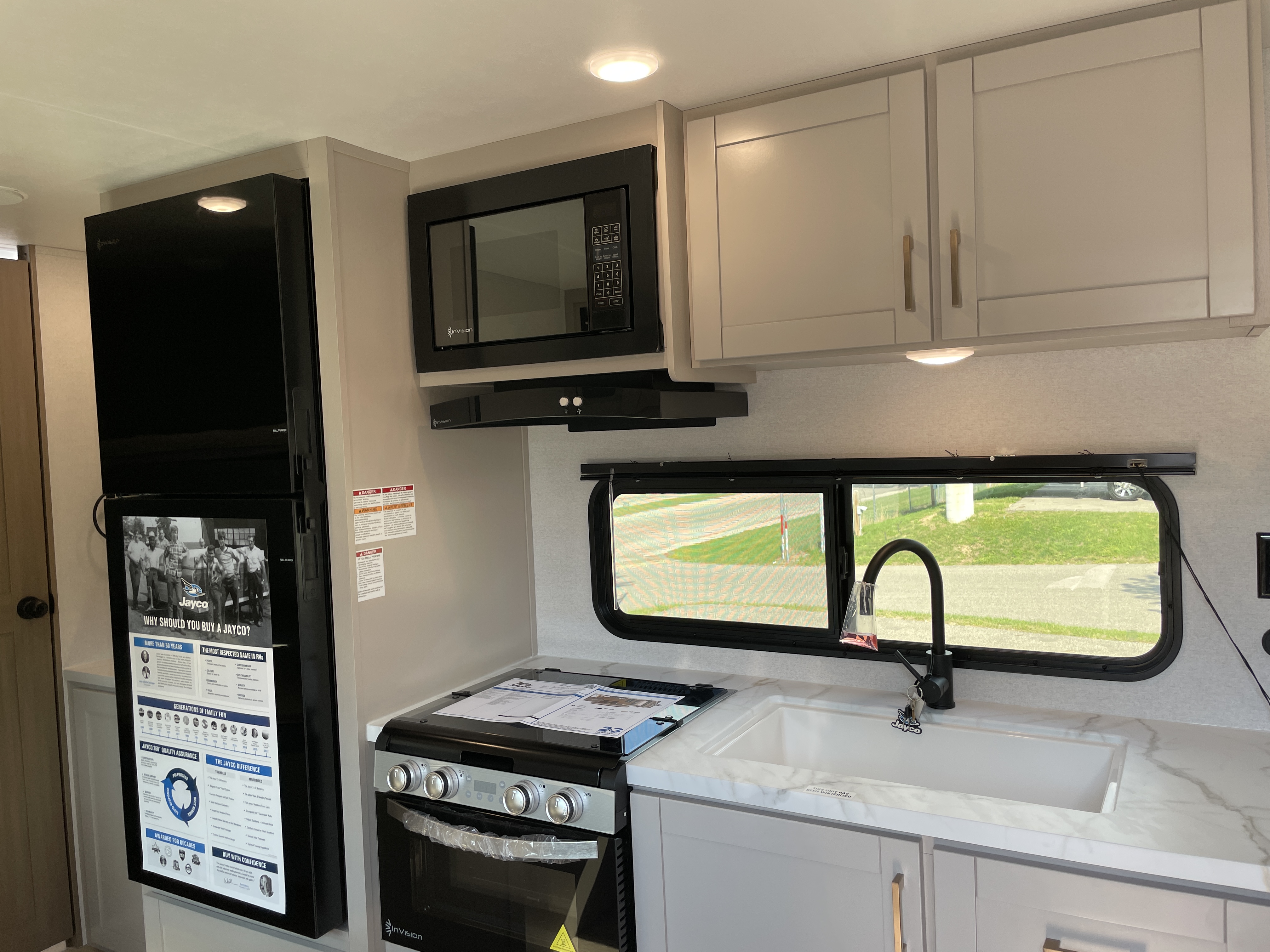 2027 Jayco Jay Flight 260BH, $ 21,999