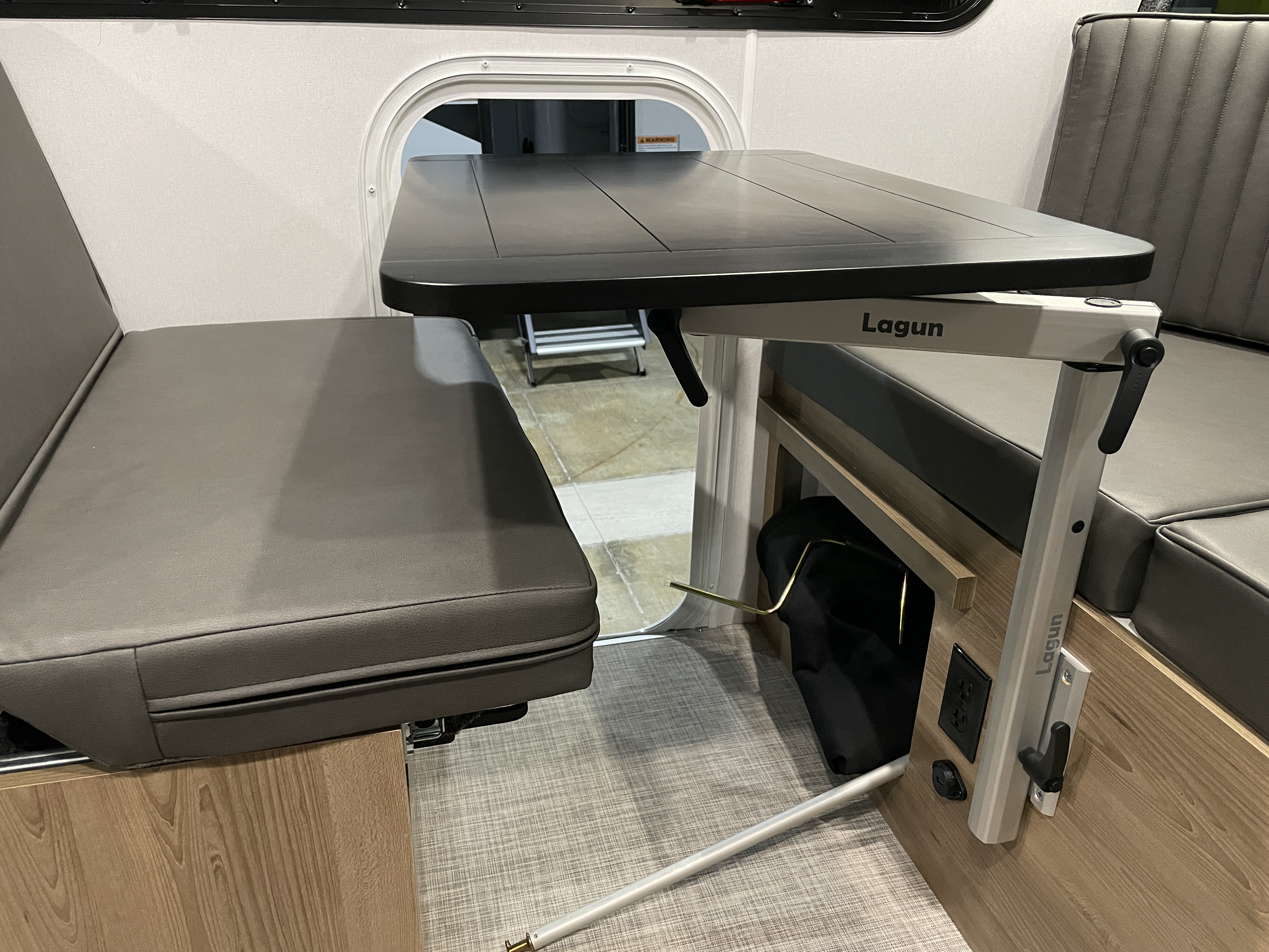 2027 inTech RV Sol Dawn, $ 42,999