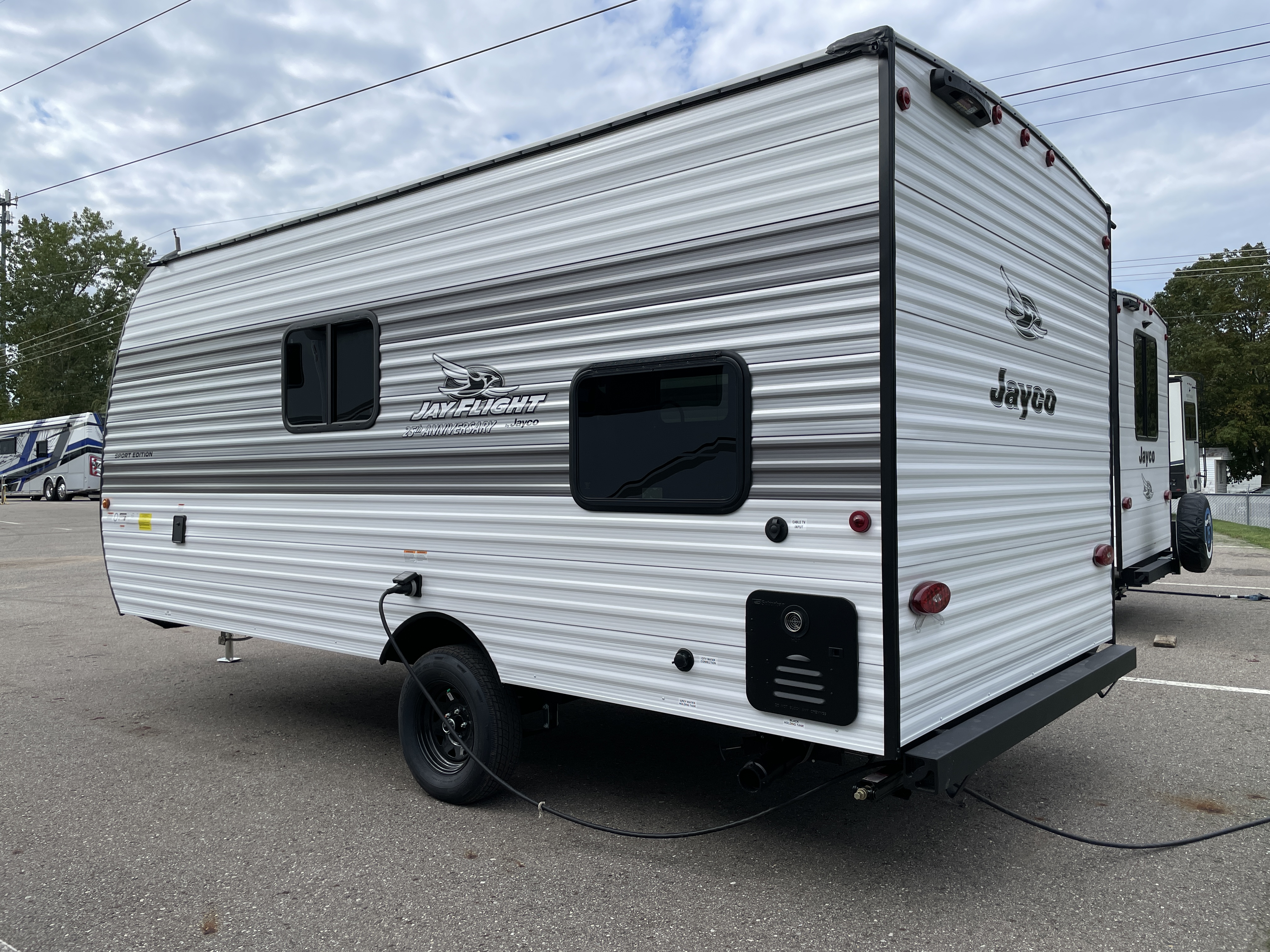 2027 Jayco Jay Flight 170BH Sport Edition, $ 14,999