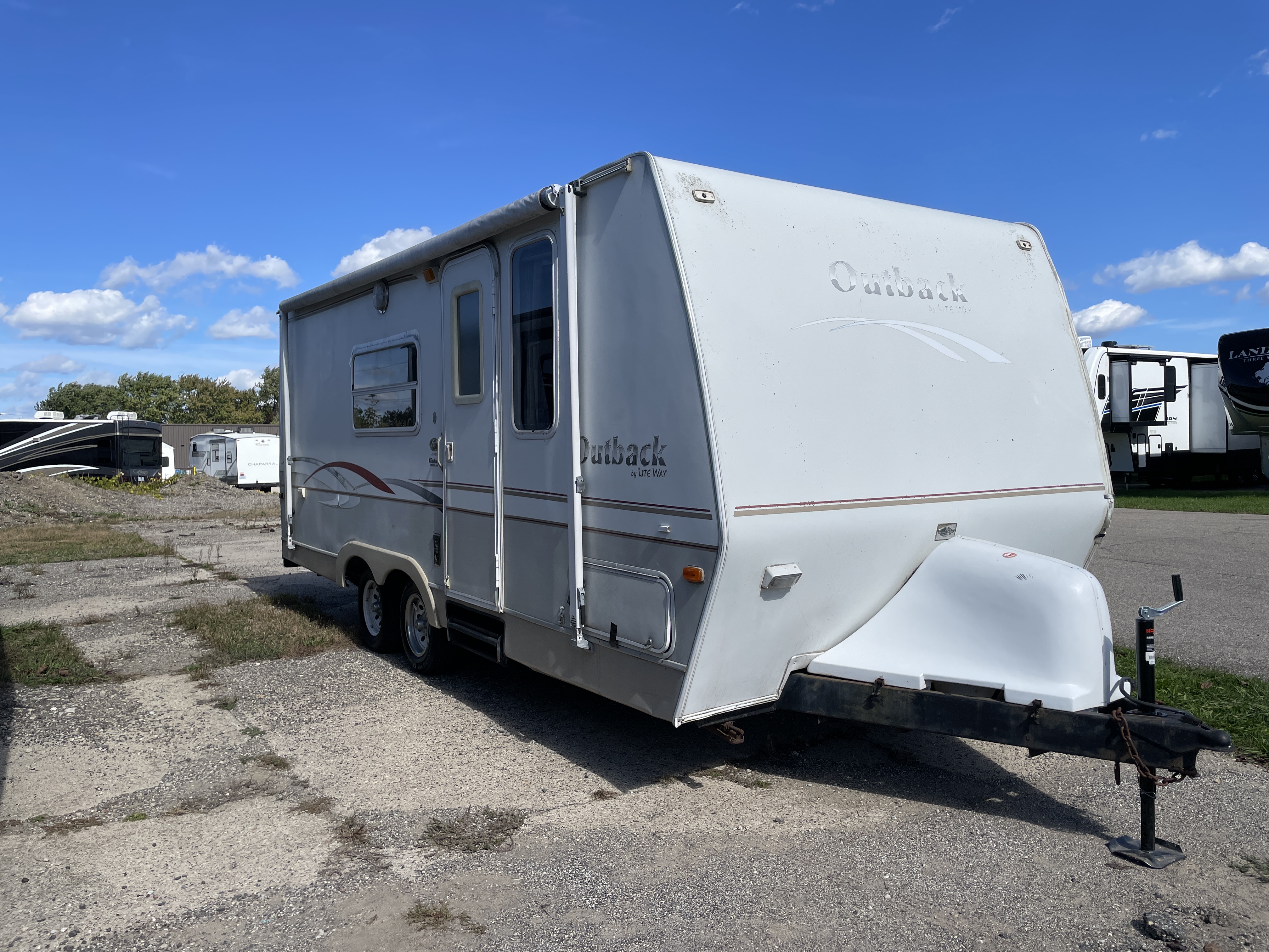 2002 Keystone Outback 23FB, $ 1,995