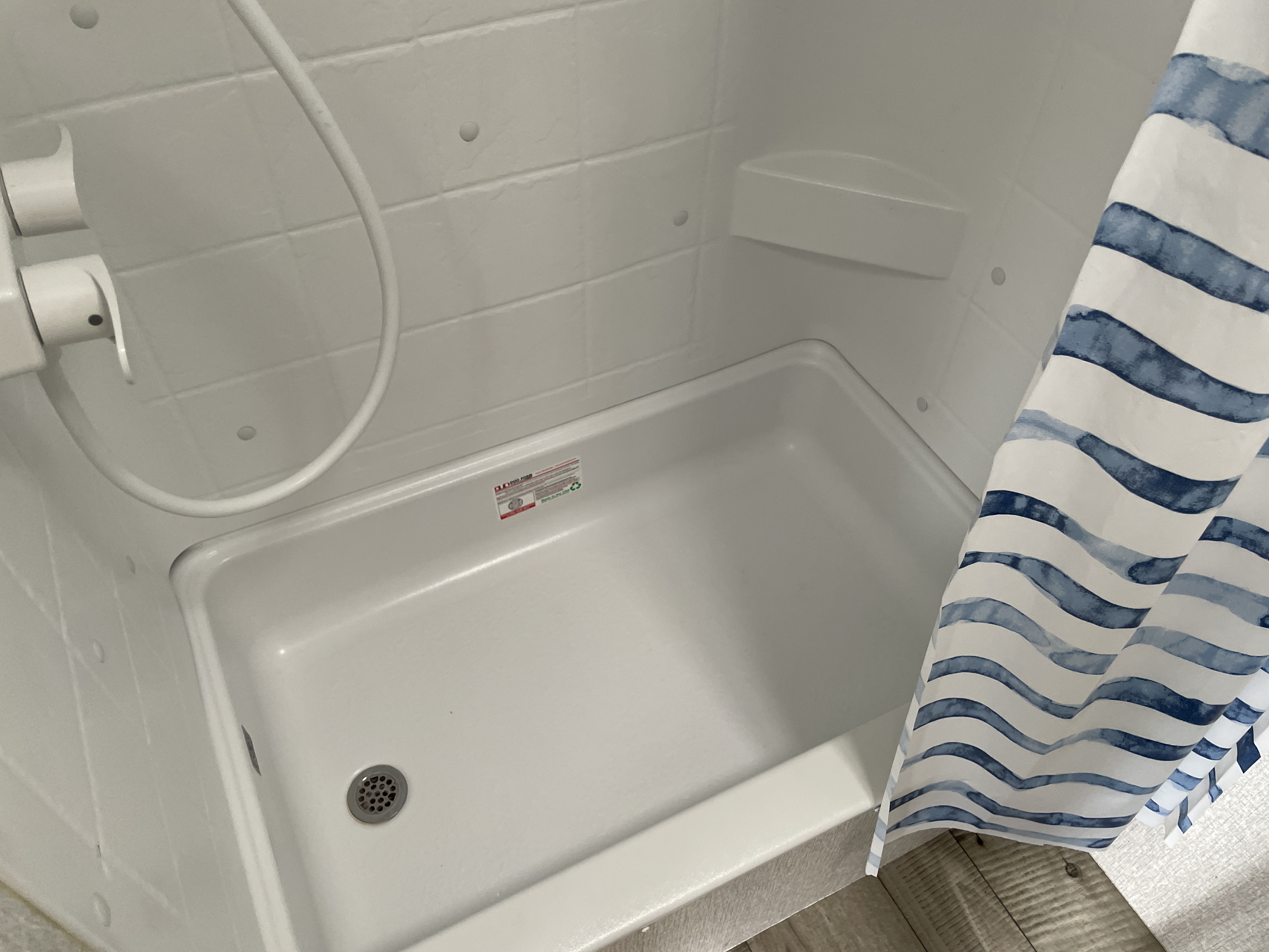 2022 KZ Escape E181RB, $ 16,990