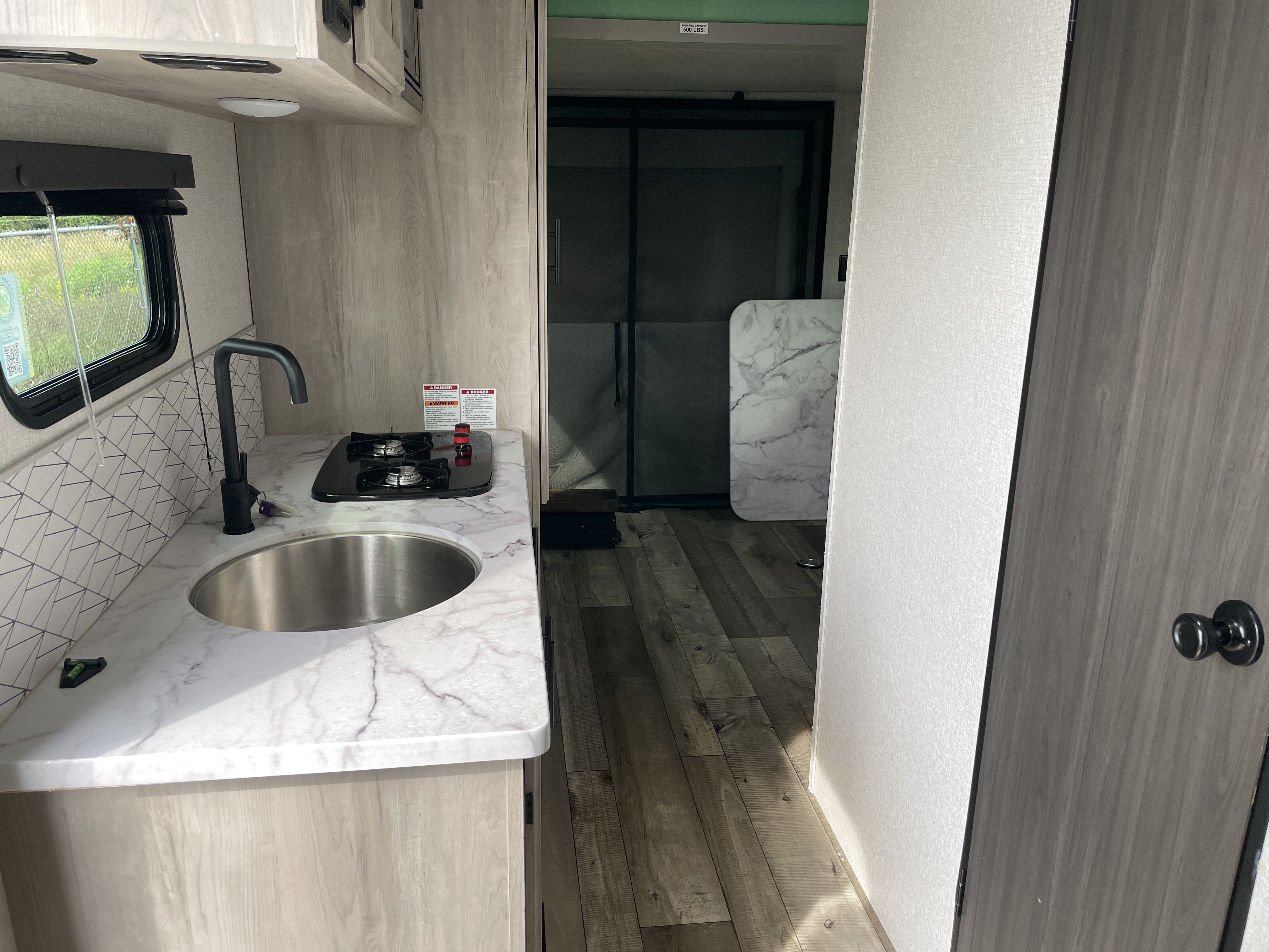 2022 KZ Escape E181RB, $ 16,990