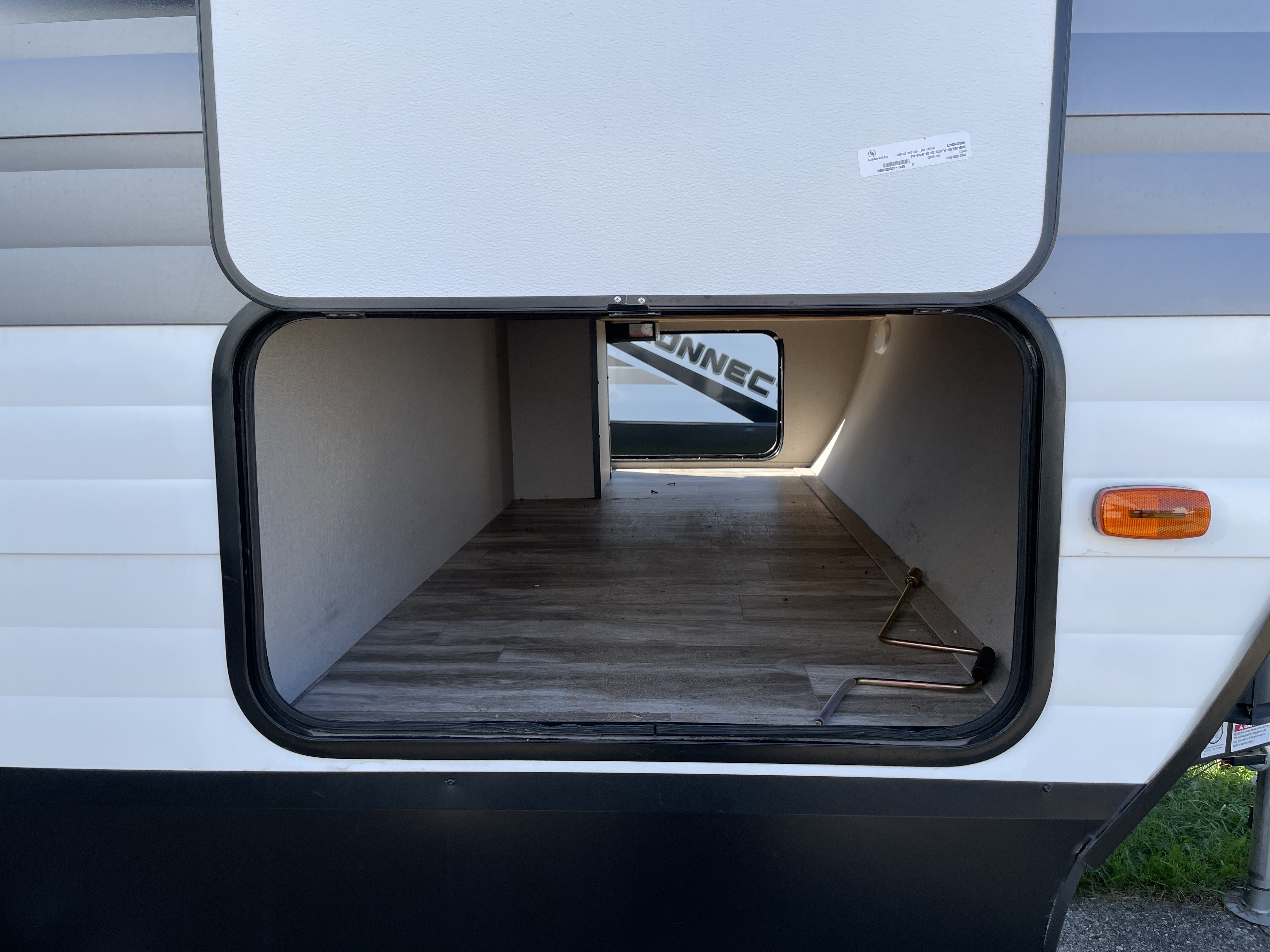 2021 Grand Design Transcend Xplor 245RL, $ 15,990