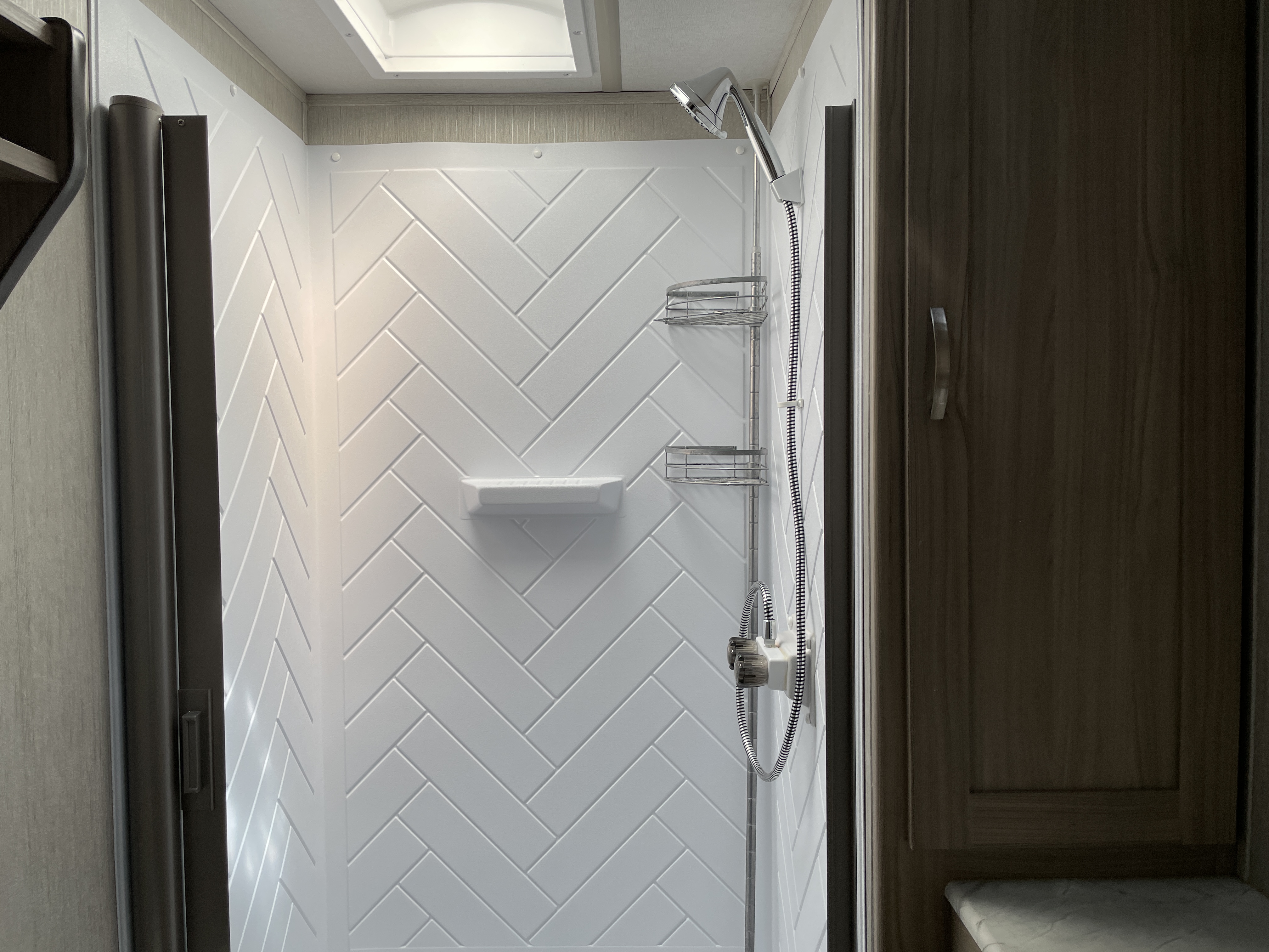 2021 Coachmen Freedom Express Liberty Edition 324R, $ 31,490