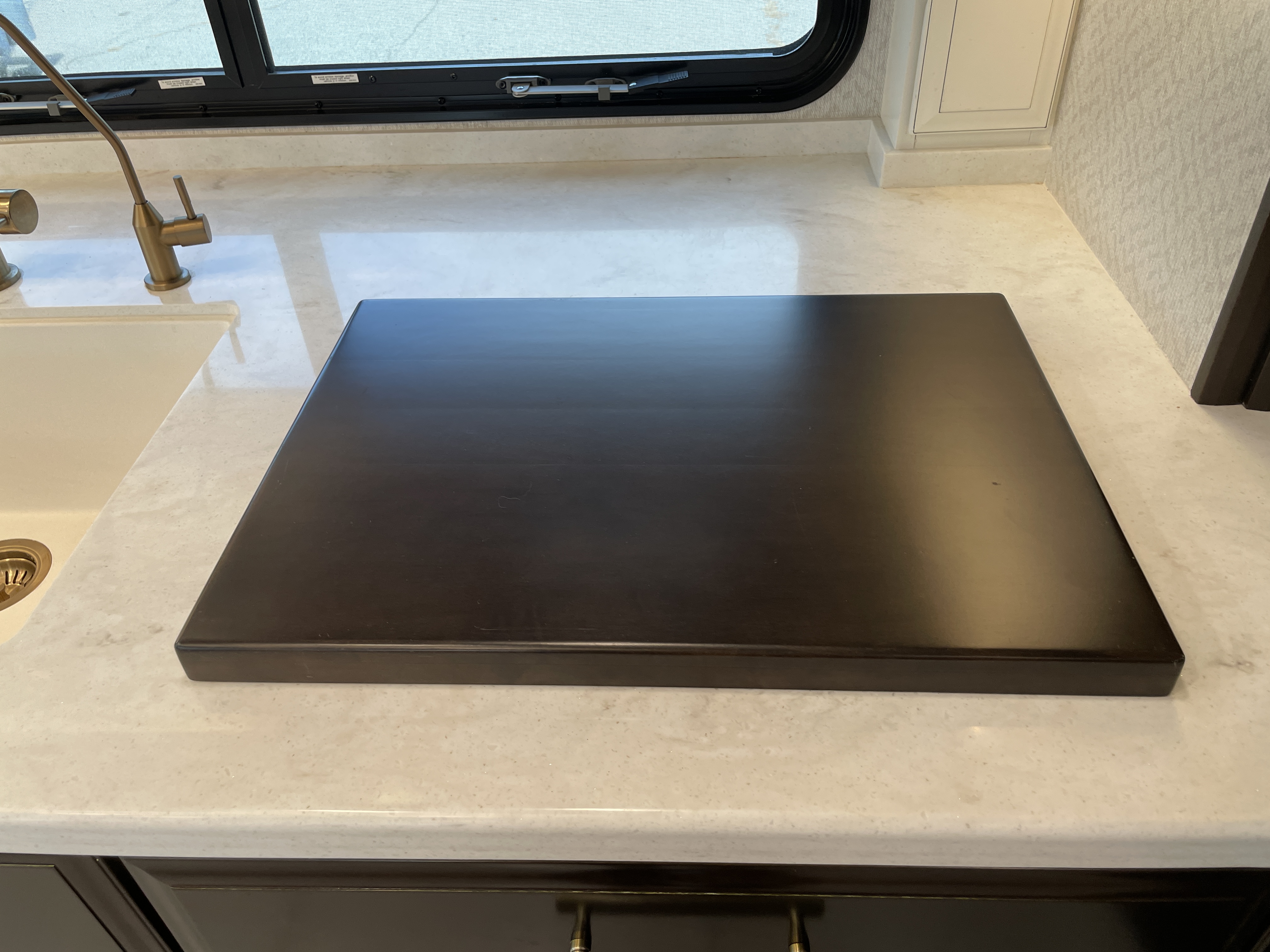 2024 Entegra Coach Cornerstone 45D, $ 529,999