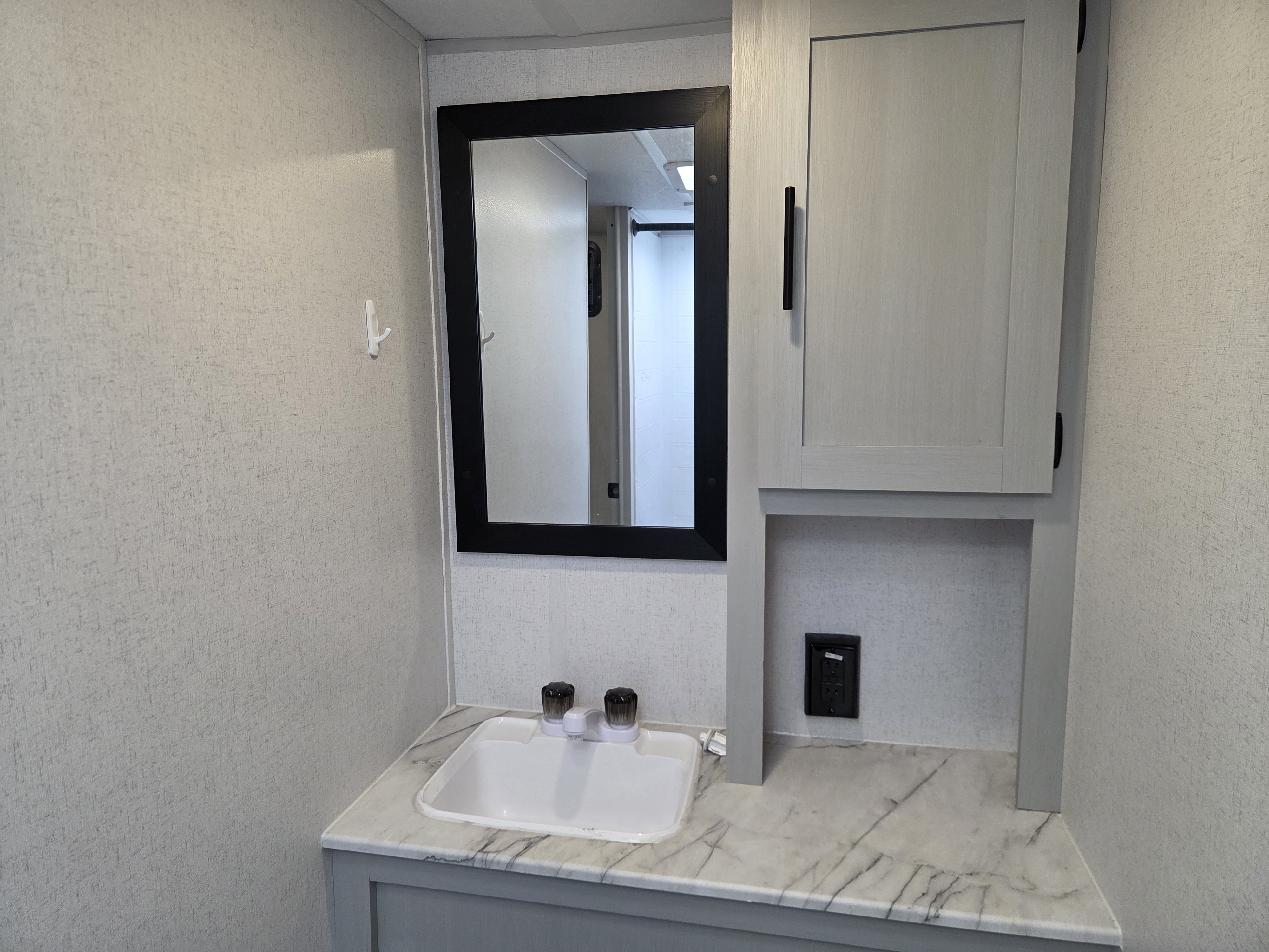 2022 Forest River Wildwood FSX 280RT, $ 21,490
