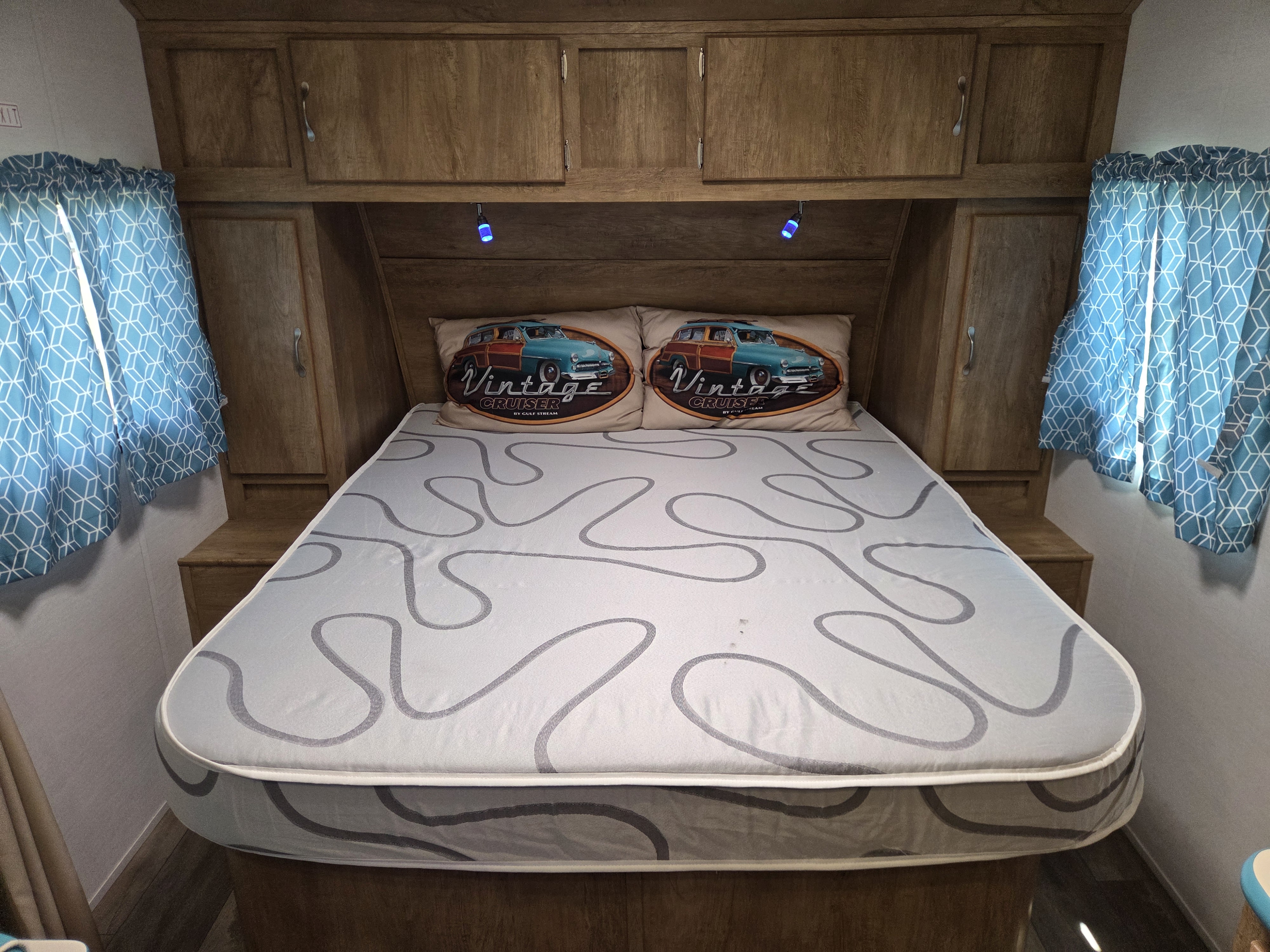 2024 Gulf Stream Vintage Cruiser 19CSK, $ 18,990