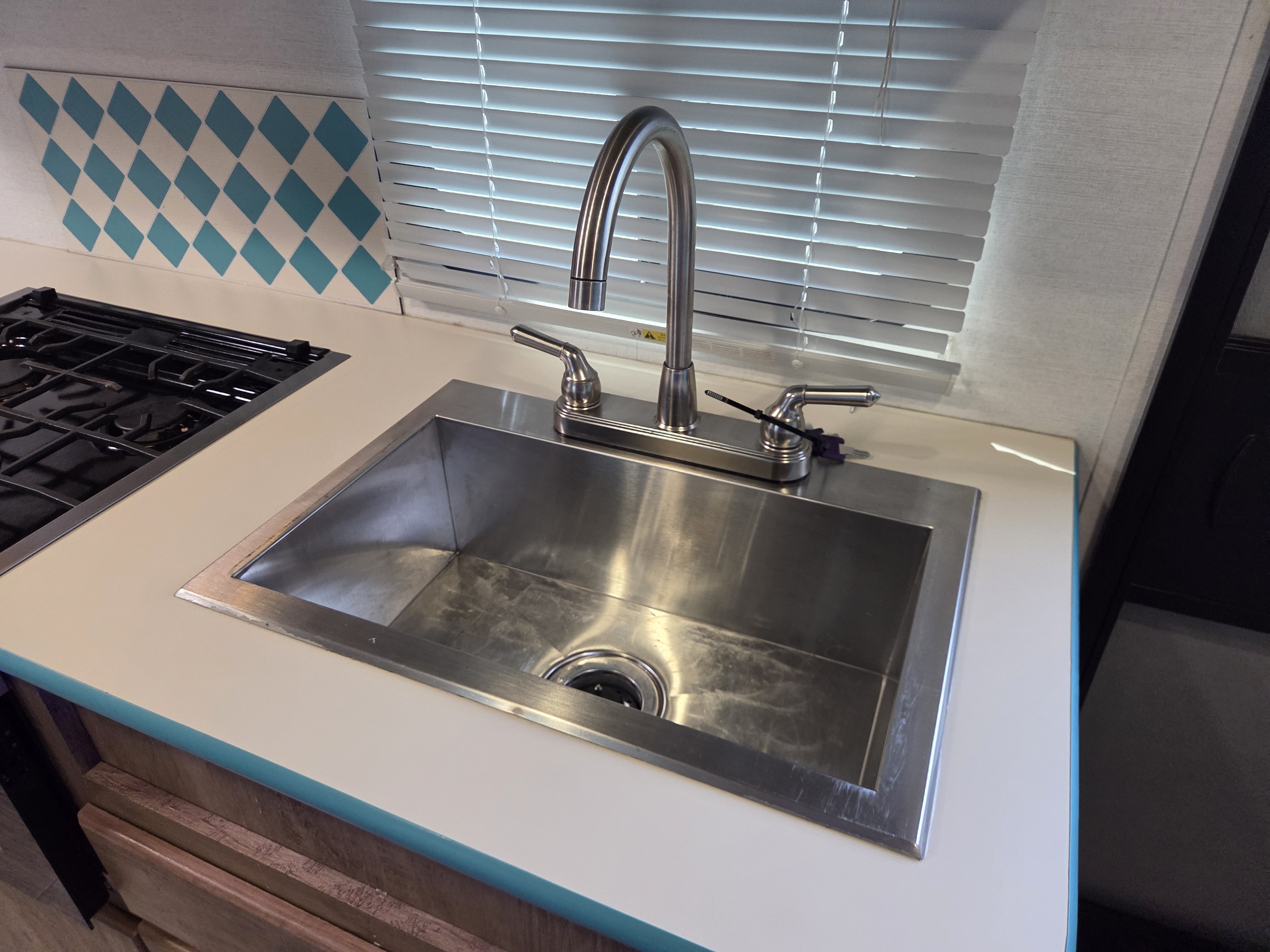 2024 Gulf Stream Vintage Cruiser 19CSK, $ 18,990