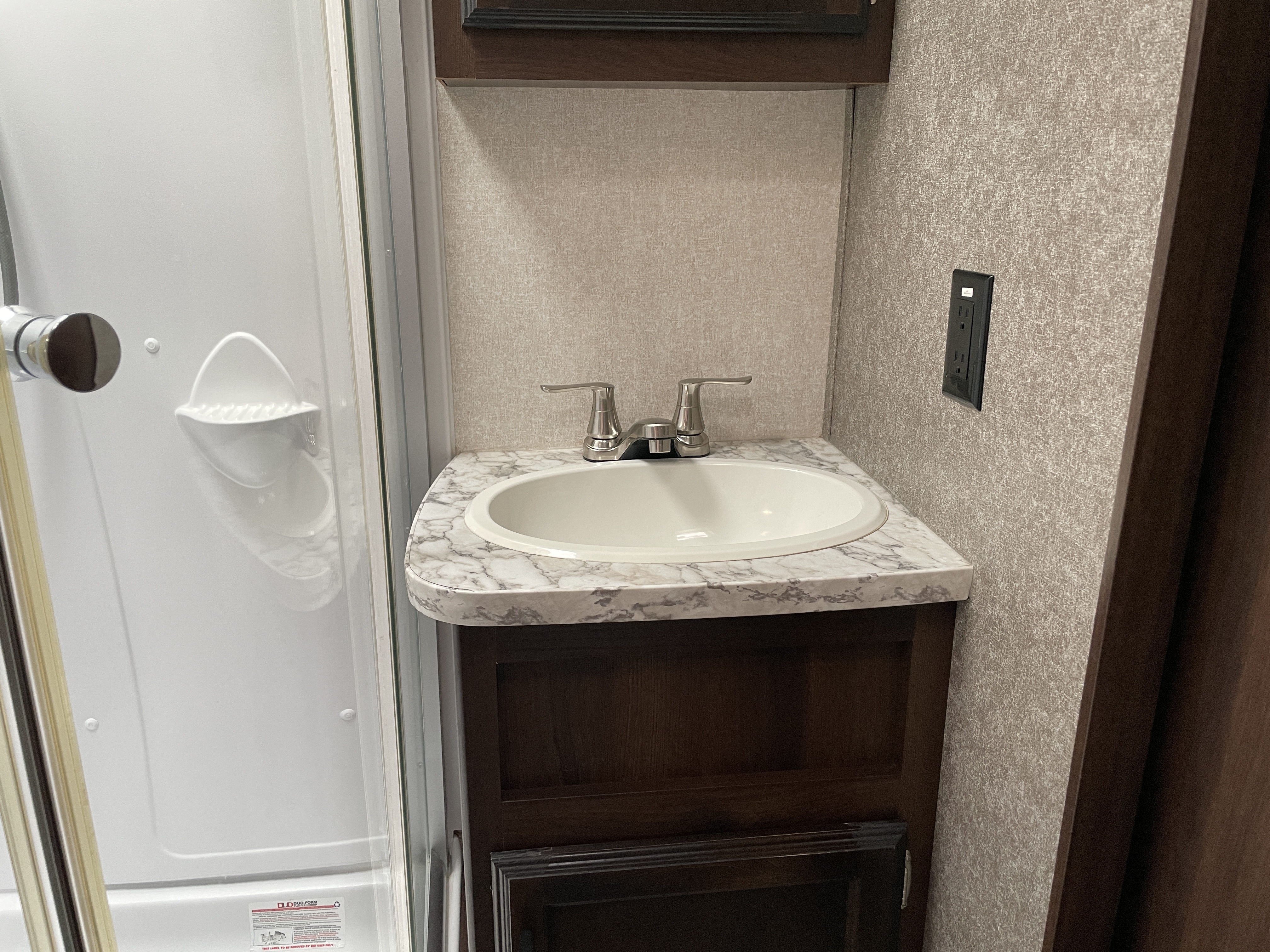 2019 Jayco Jay Feather 24RL, $ 14,990