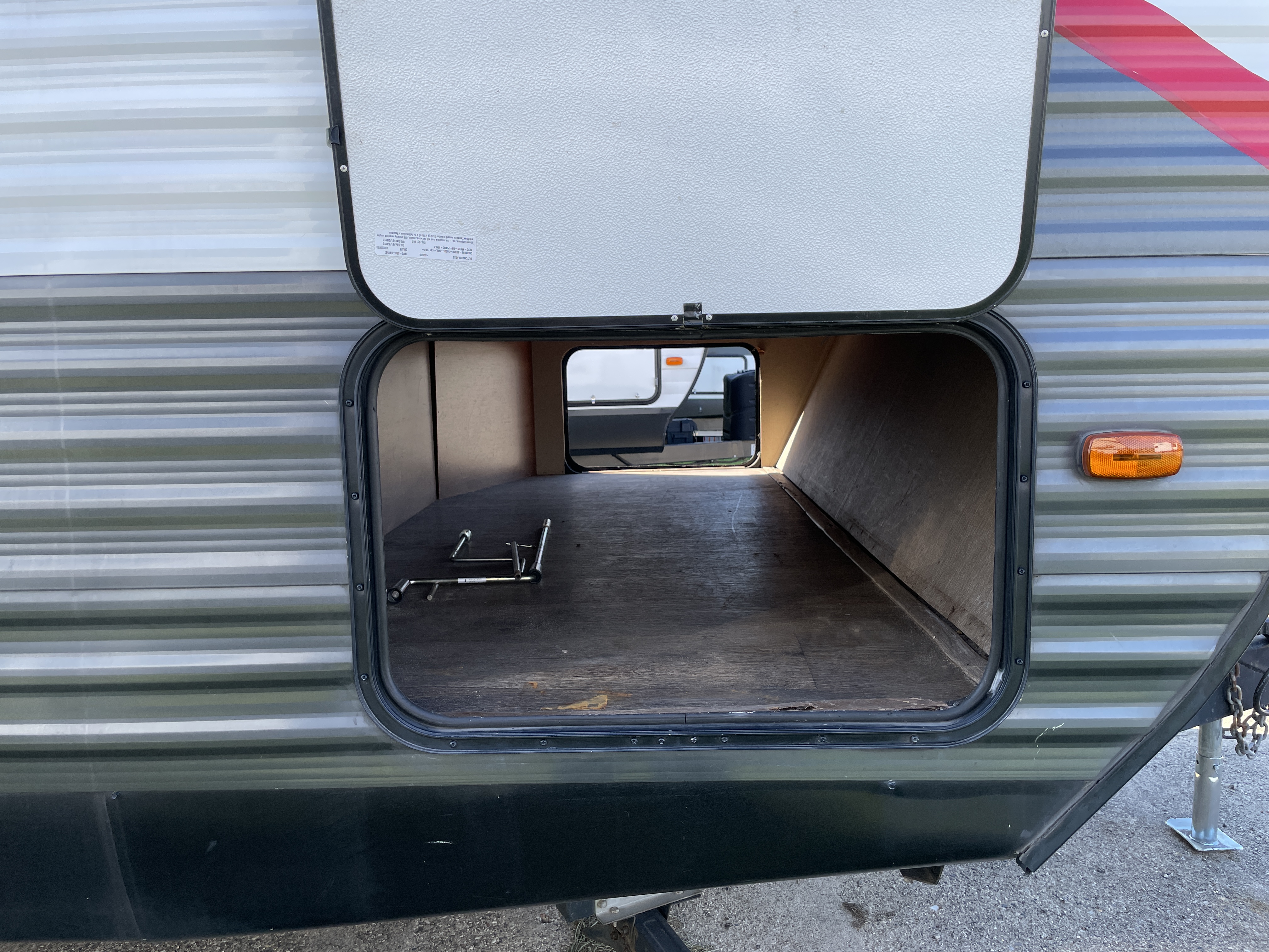 2015 Dutchmen Aspen Trail 2460RLS, $ 6,995