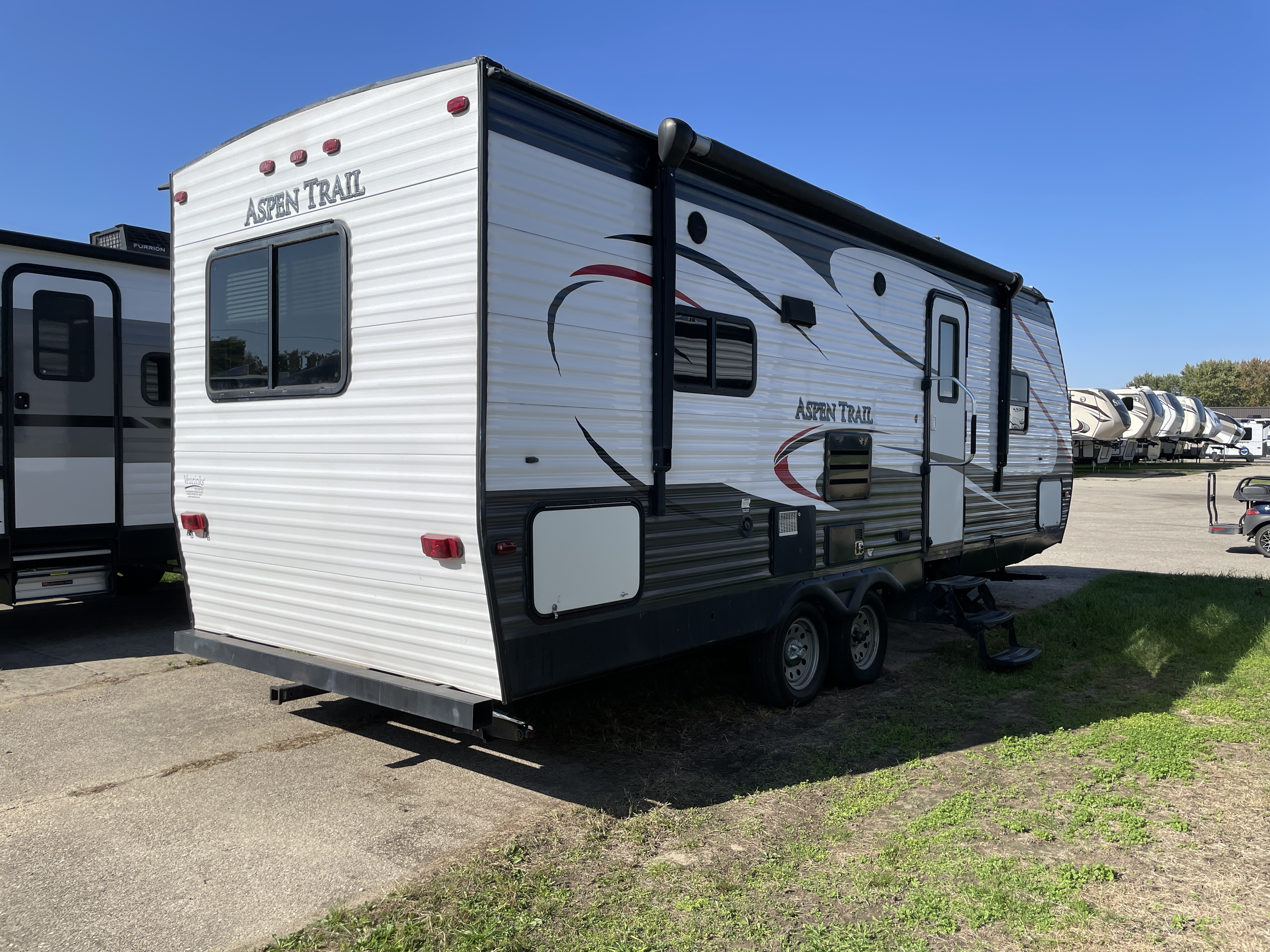 2015 Dutchmen Aspen Trail 2460RLS, $ 6,995