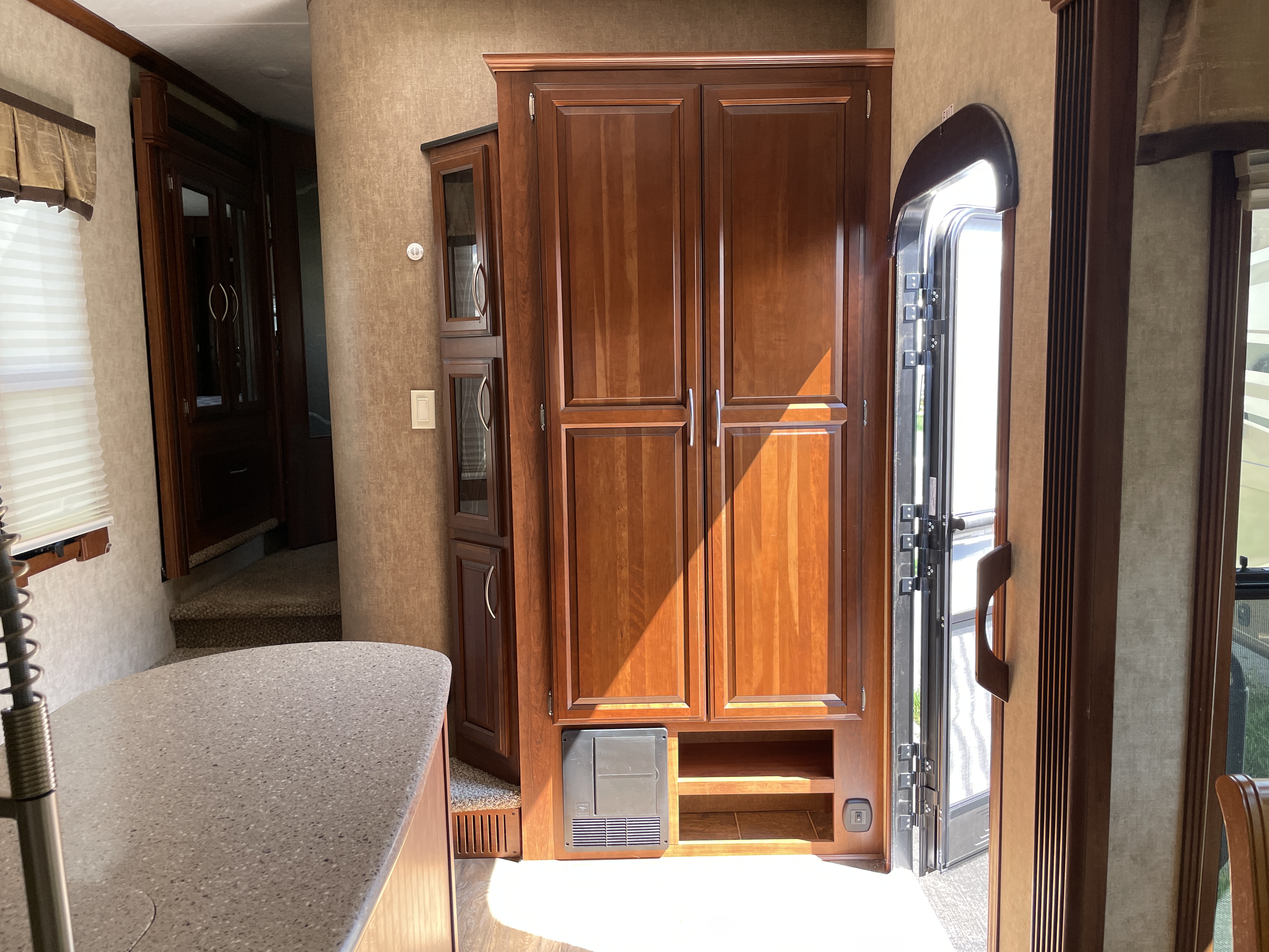 2016 Prime Time Manufacturing Sanibel 3601 Residen, $ 24,490