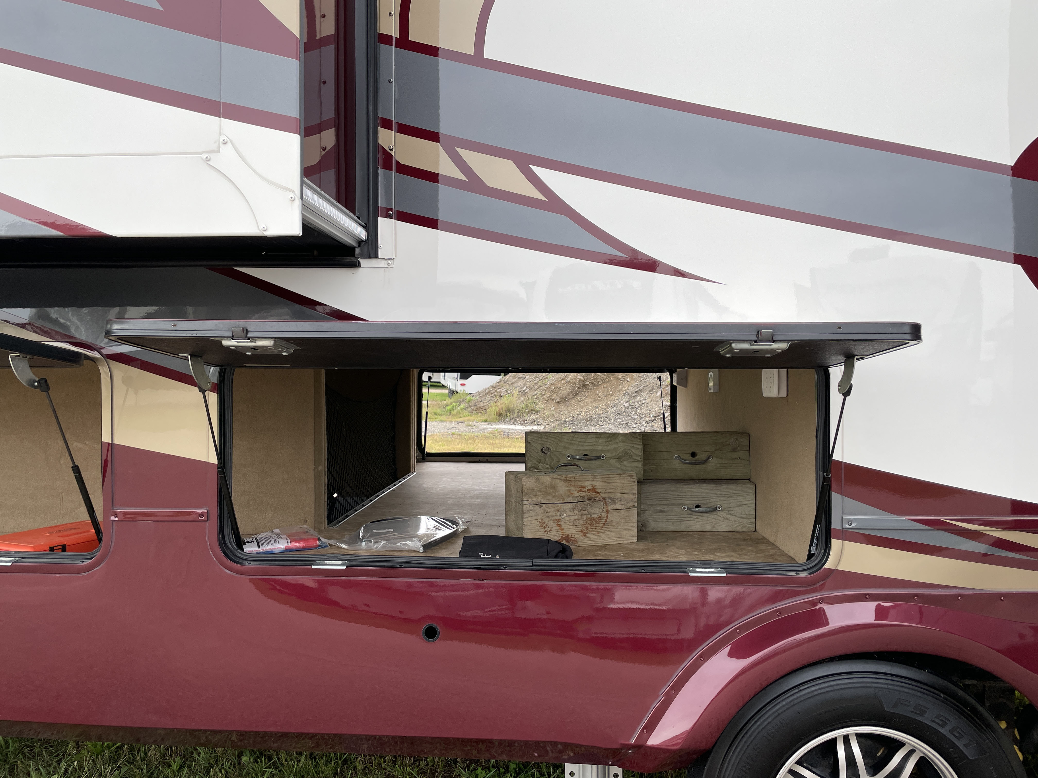 2020 Vanleigh RV Beacon 42RDB, $ 54,990