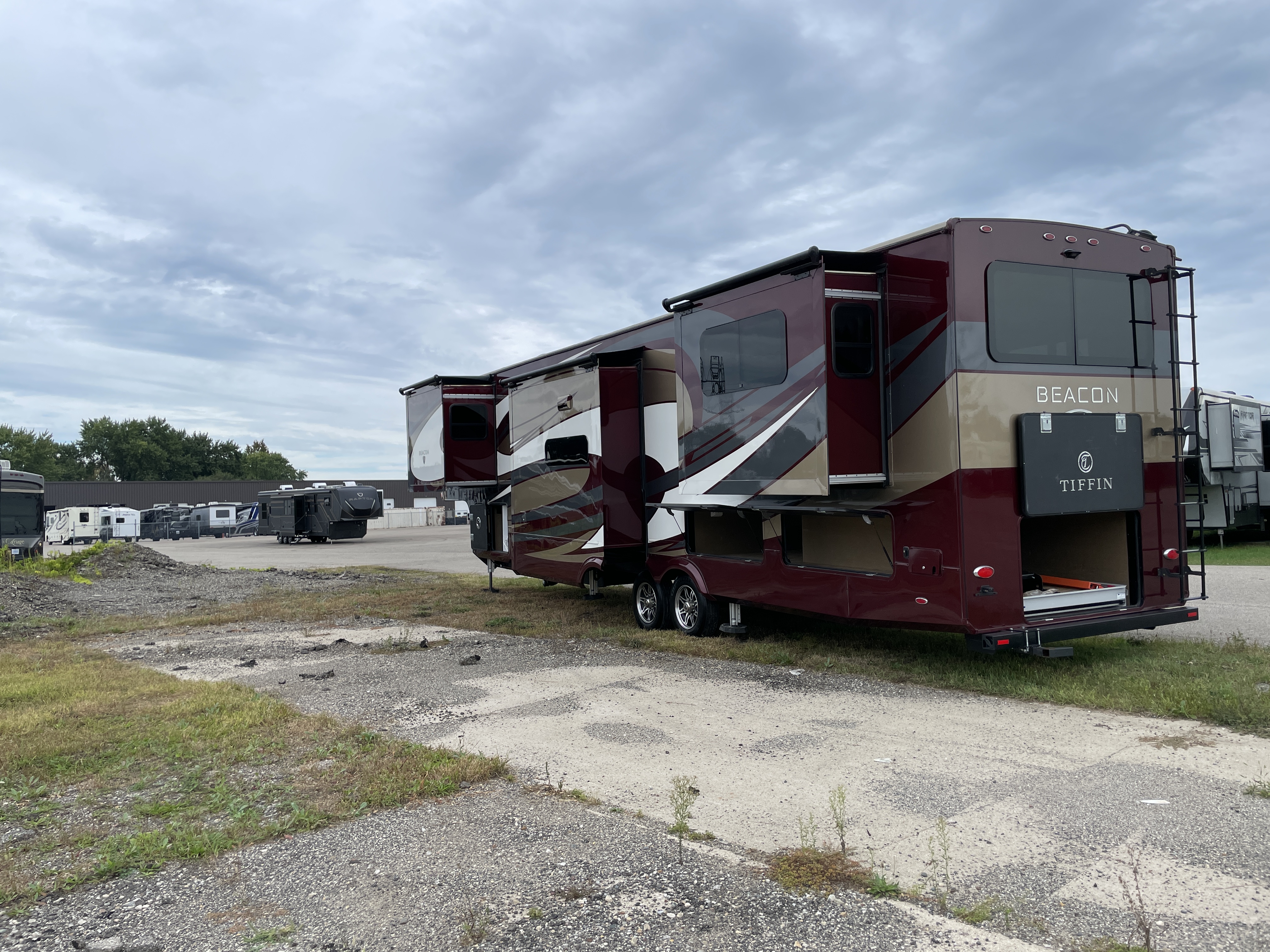 2020 Vanleigh RV Beacon 42RDB, $ 54,990