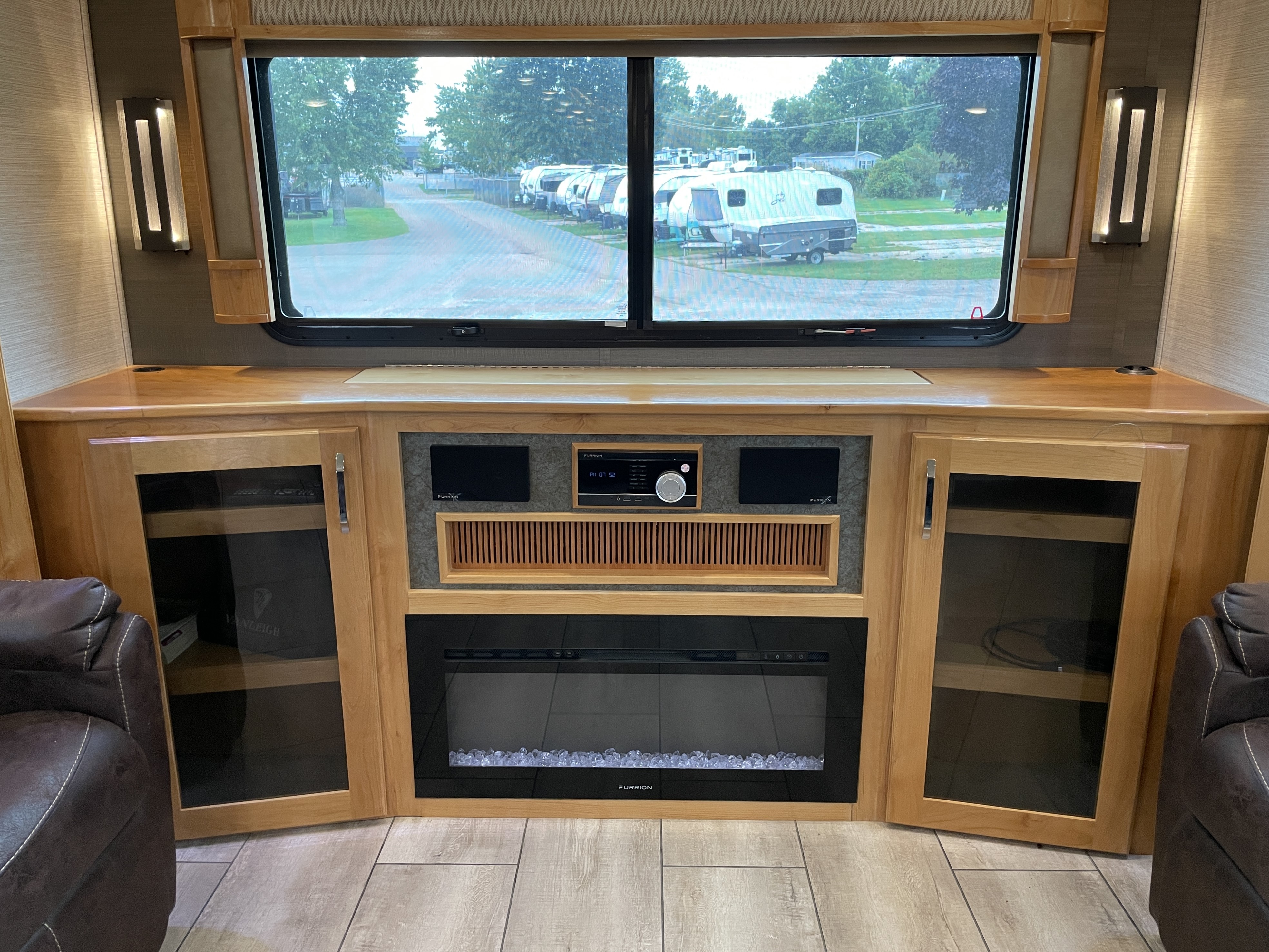 2020 Vanleigh RV Beacon 42RDB, $ 54,990
