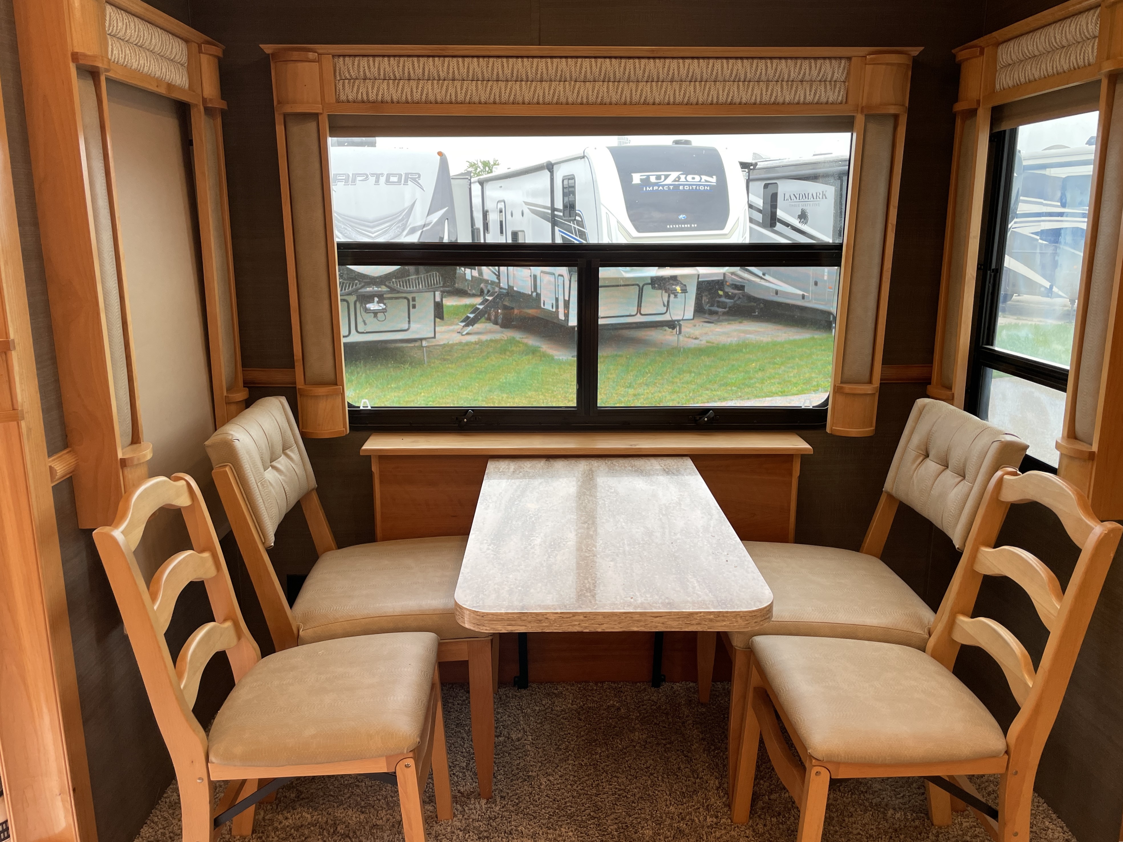 2020 Vanleigh RV Beacon 42RDB, $ 54,990