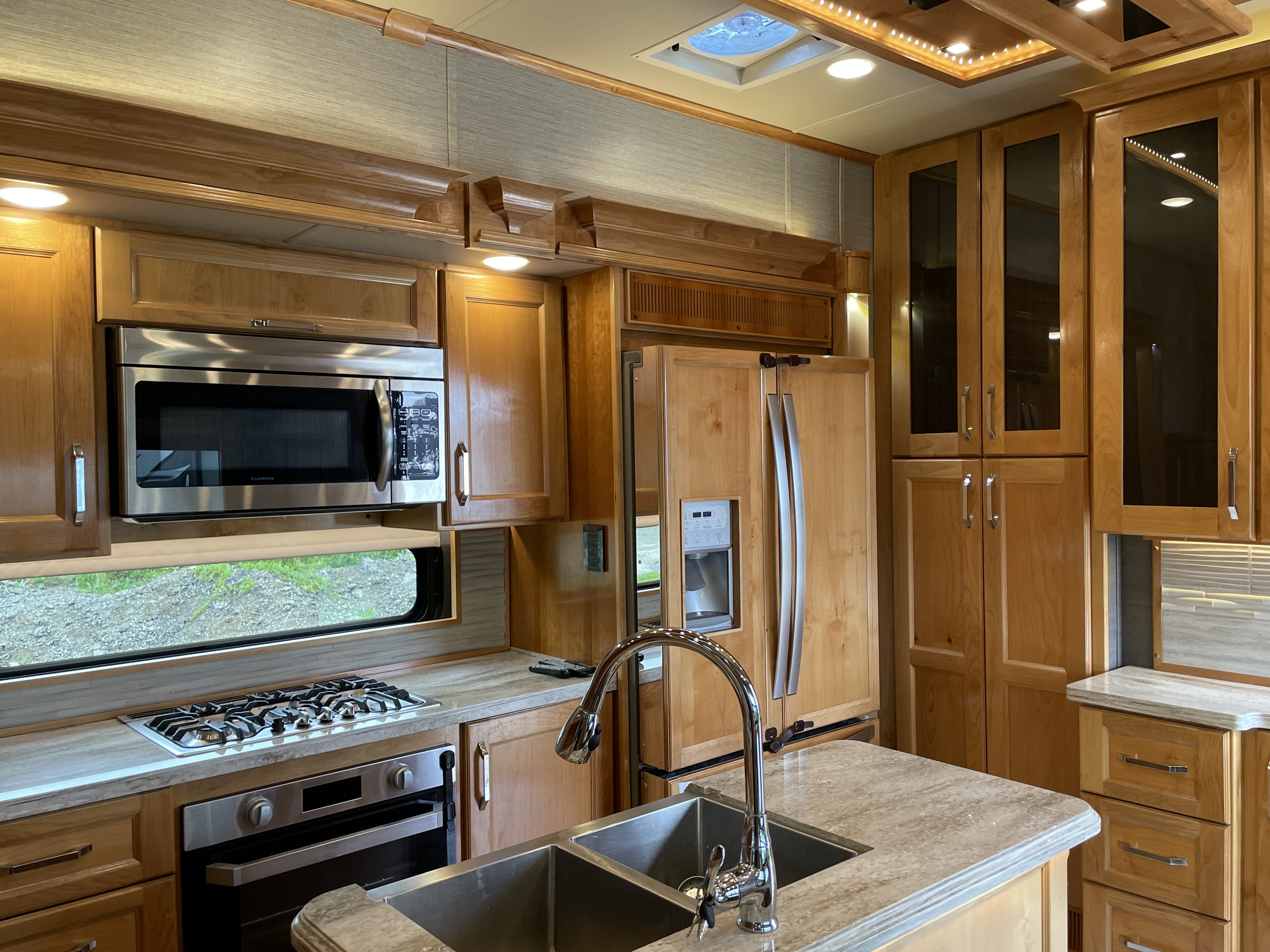 2020 Vanleigh RV Beacon 42RDB, $ 54,990