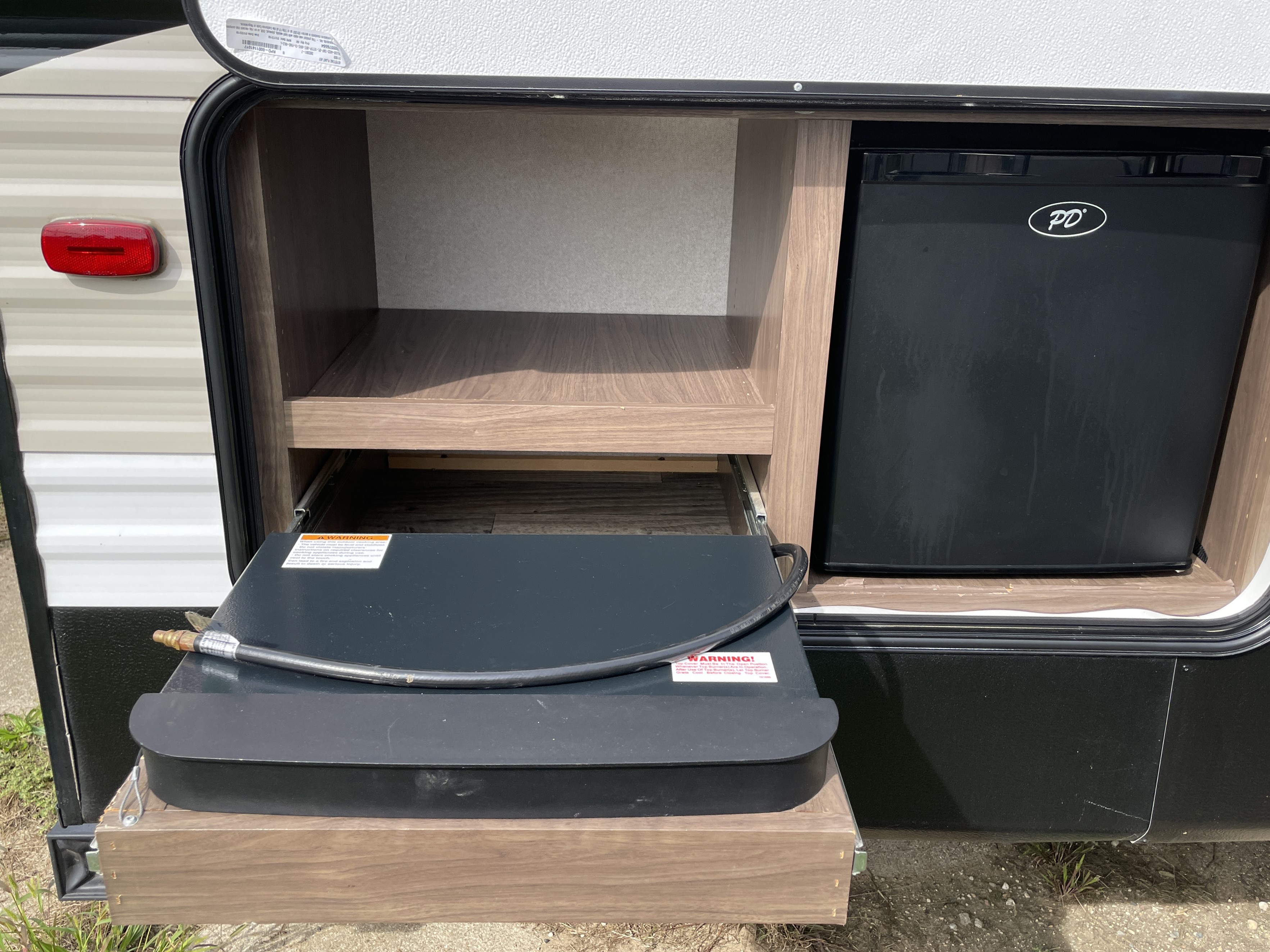 2018 Keystone Hideout (East) 27DBS, $ 14,990