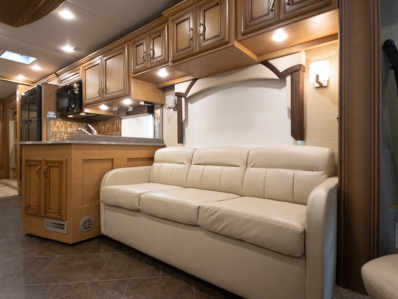 2015 Newmar Ventana 3436, $ 104,990