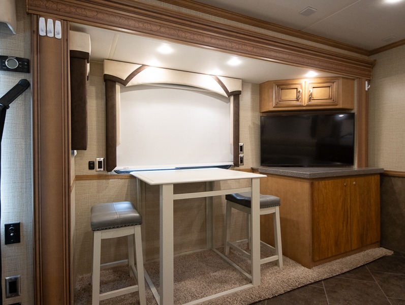 2015 Newmar Ventana 3436, $ 104,990