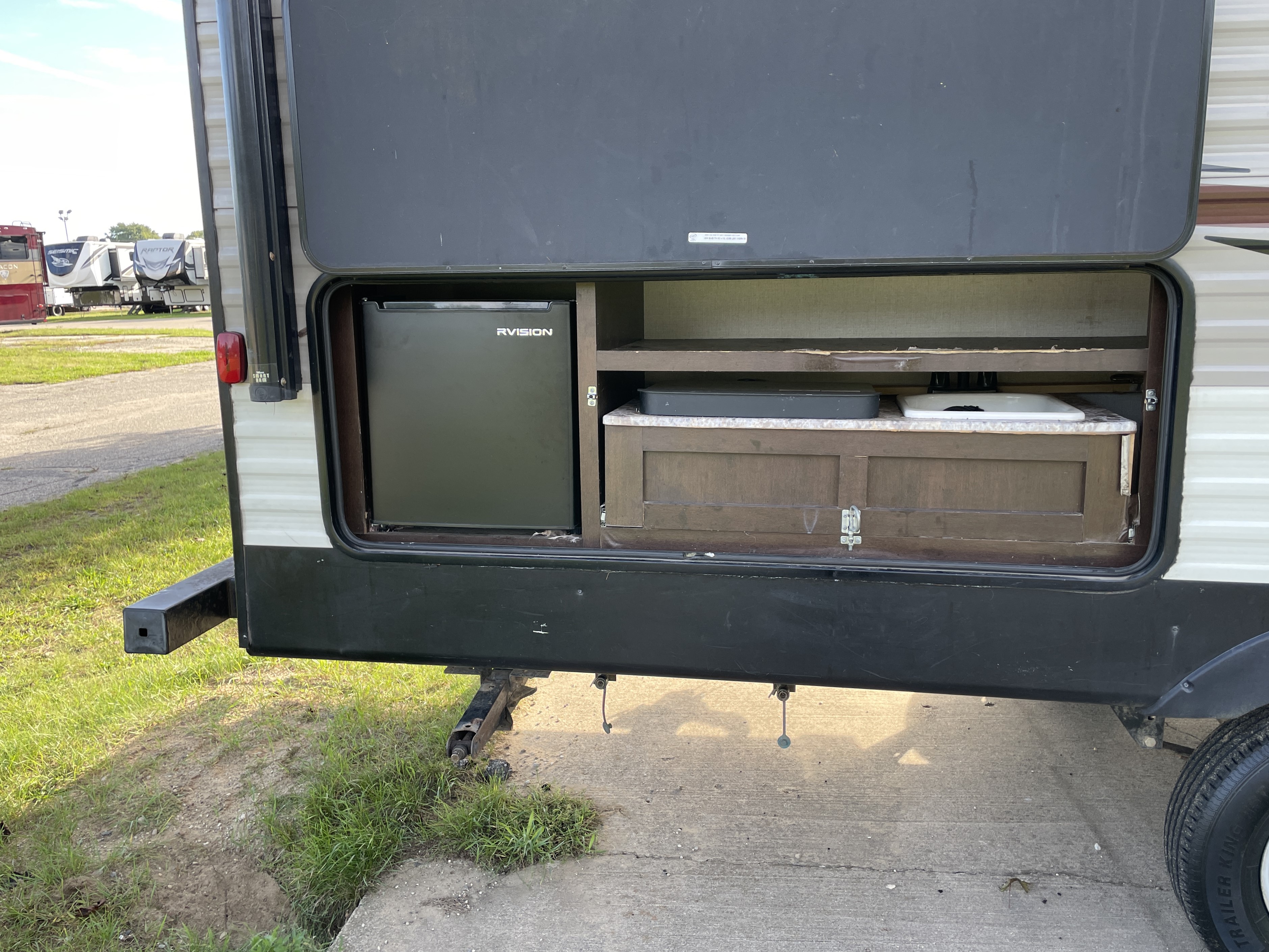 2019 KZ Sportsmen LE 231BHKLE, $ 7,995