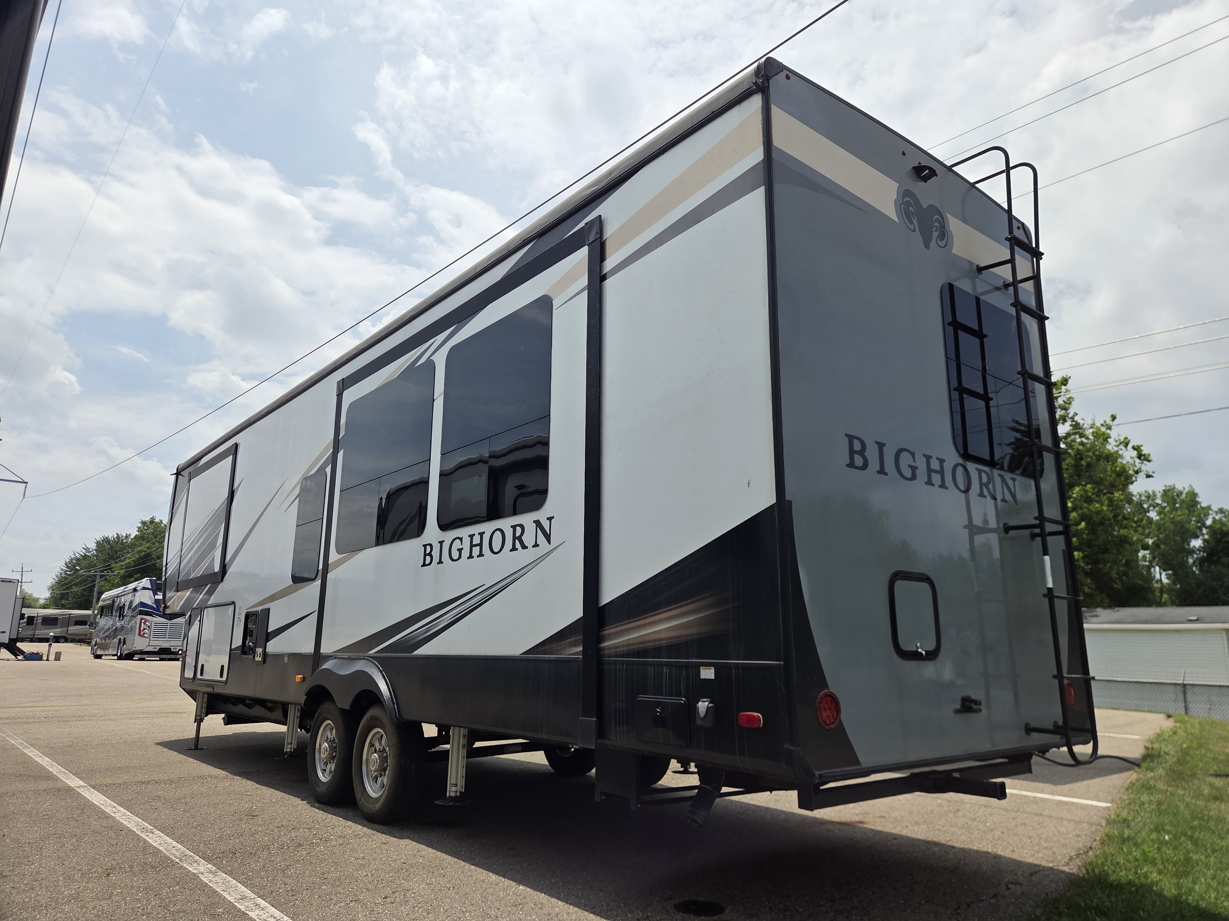 2022 Heartland Bighorn BH 3120 RK, $ 59,990