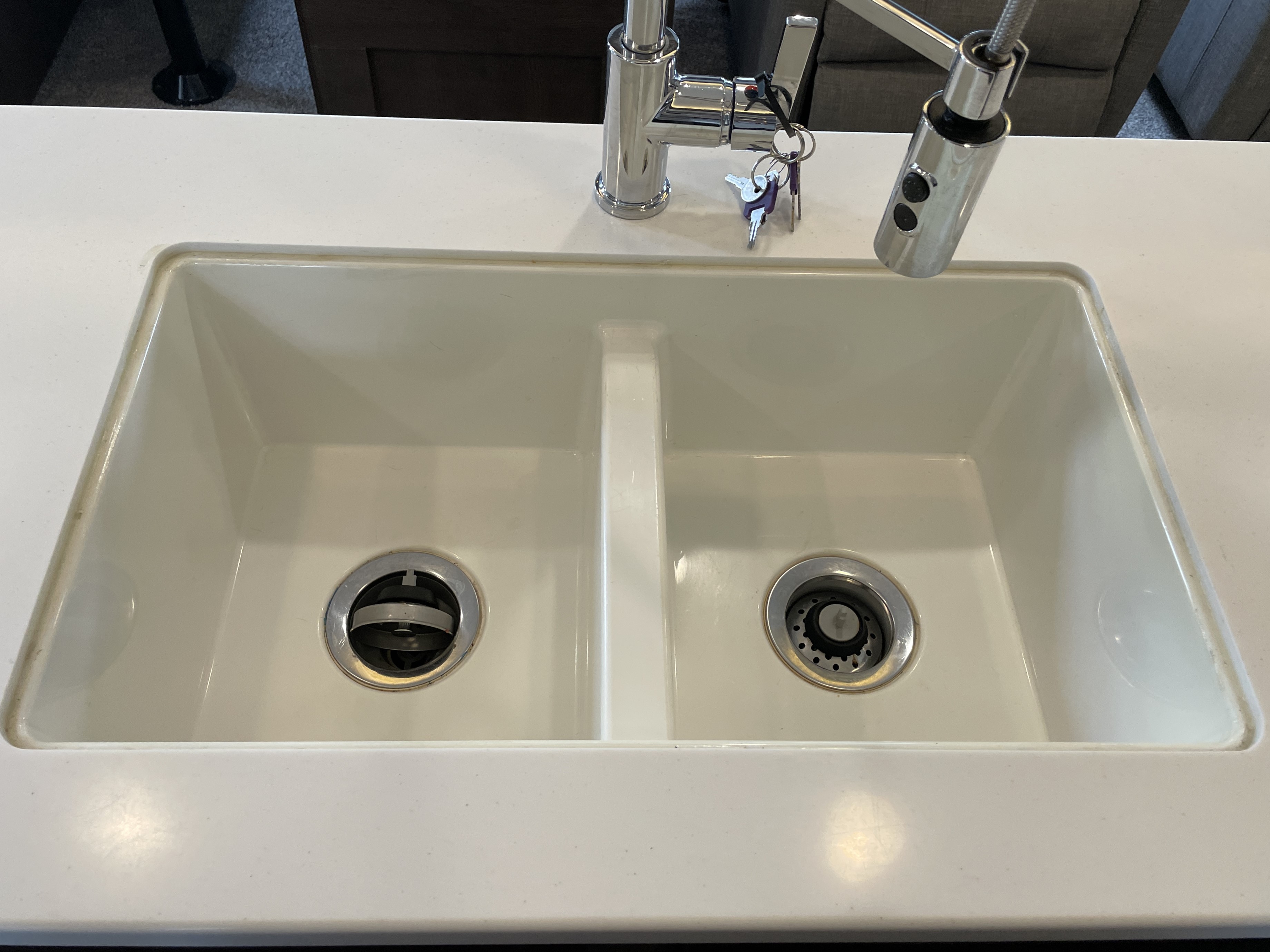2019 Forest River Salem 32BHT, $ 20,990