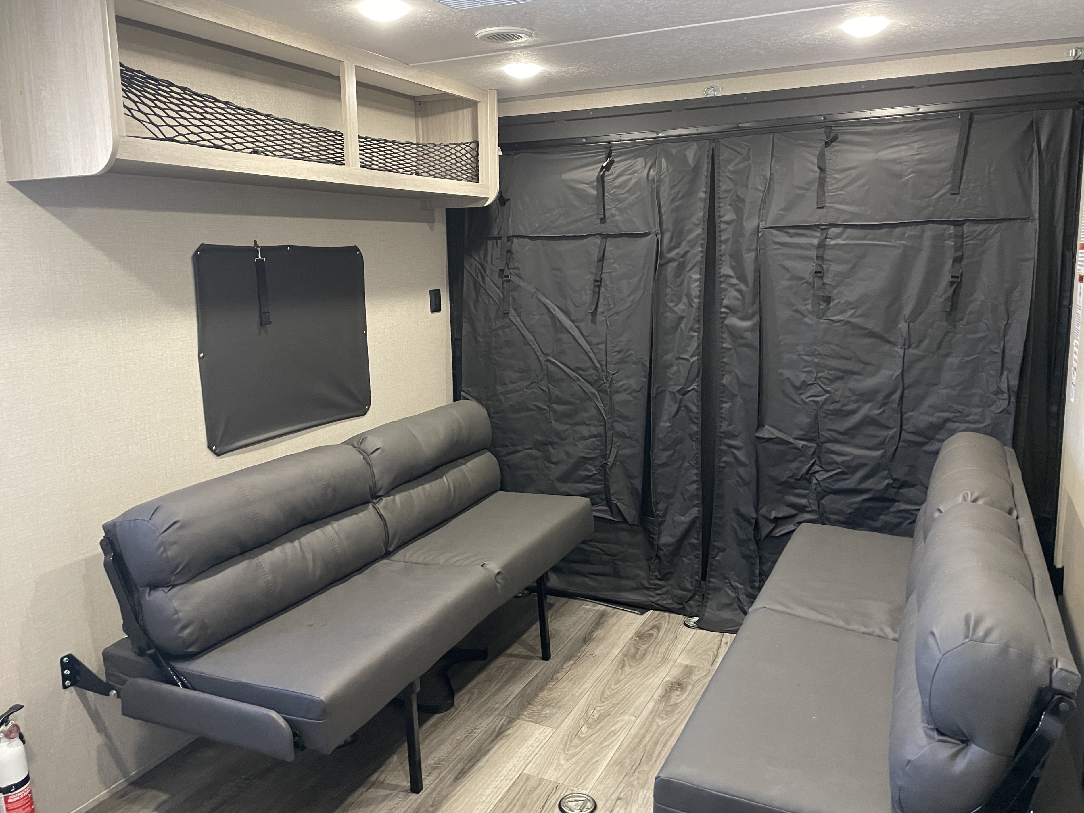 2023 Coachmen Catalina Trail Blazer 29THS, $ 26,490
