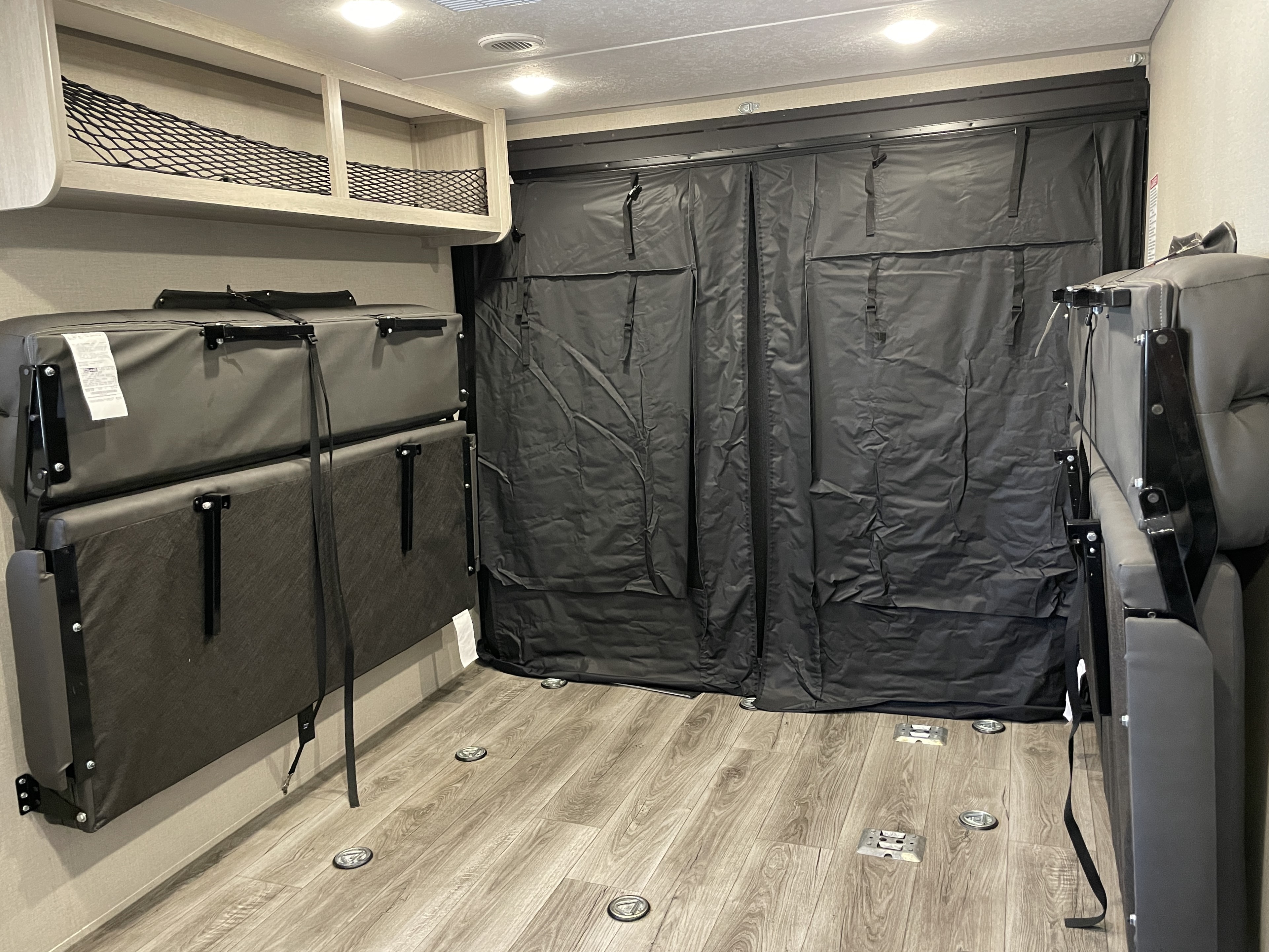 2023 Coachmen Catalina Trail Blazer 29THS, $ 26,490