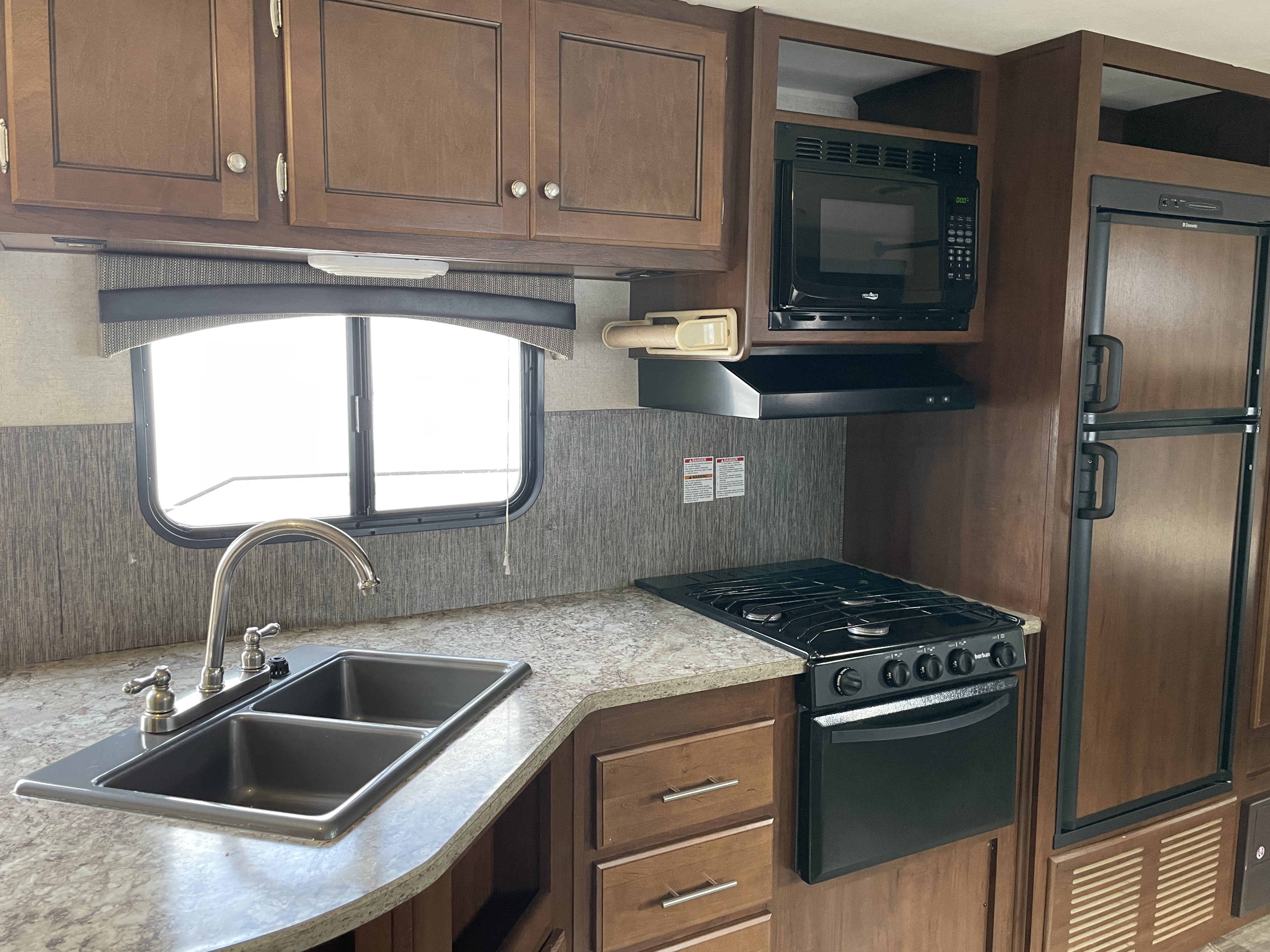 2016 Heartland Trail Runner TR 29 MSB, $ 11,990