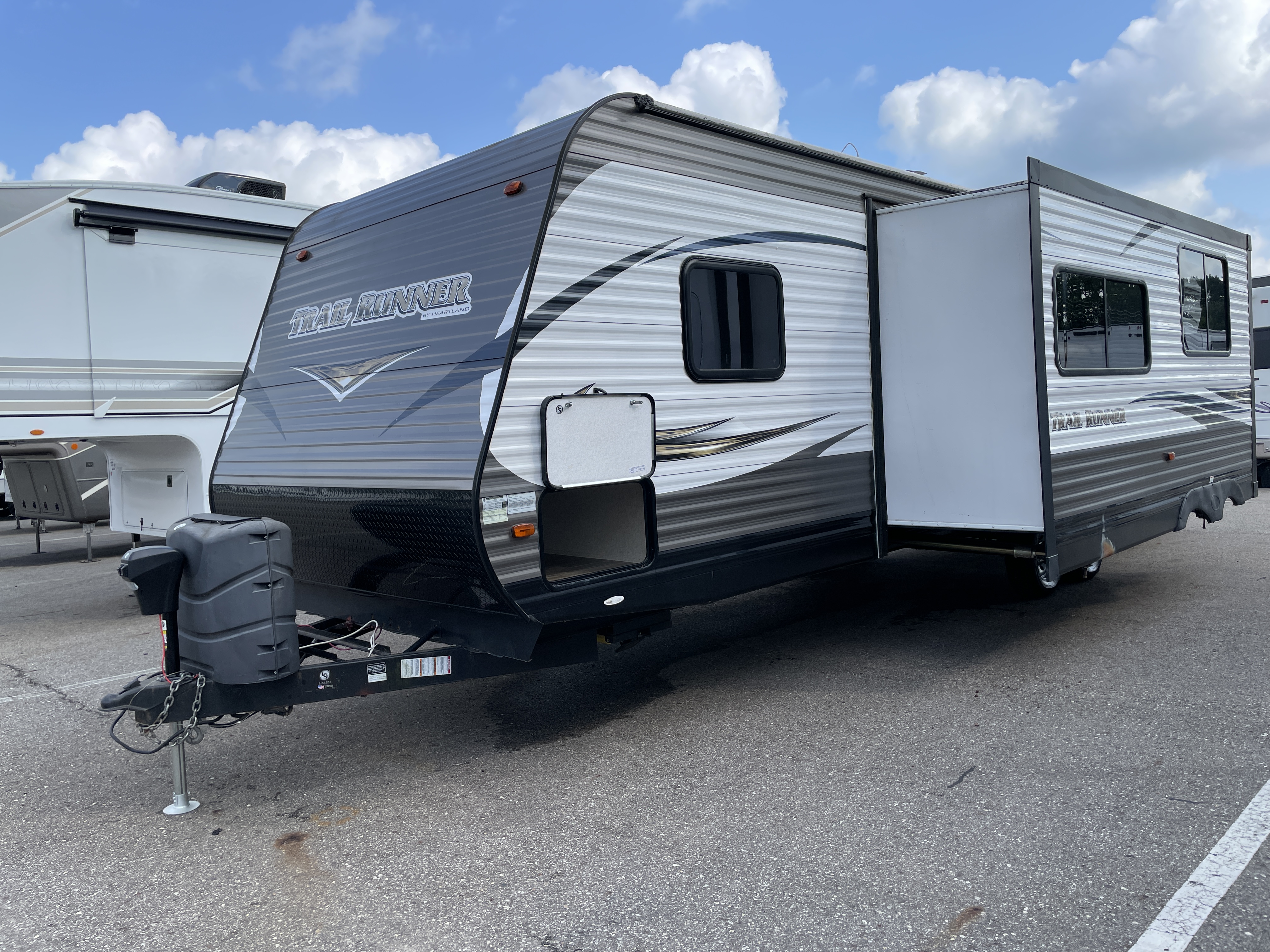 2016 Heartland Trail Runner TR 29 MSB, $ 11,990