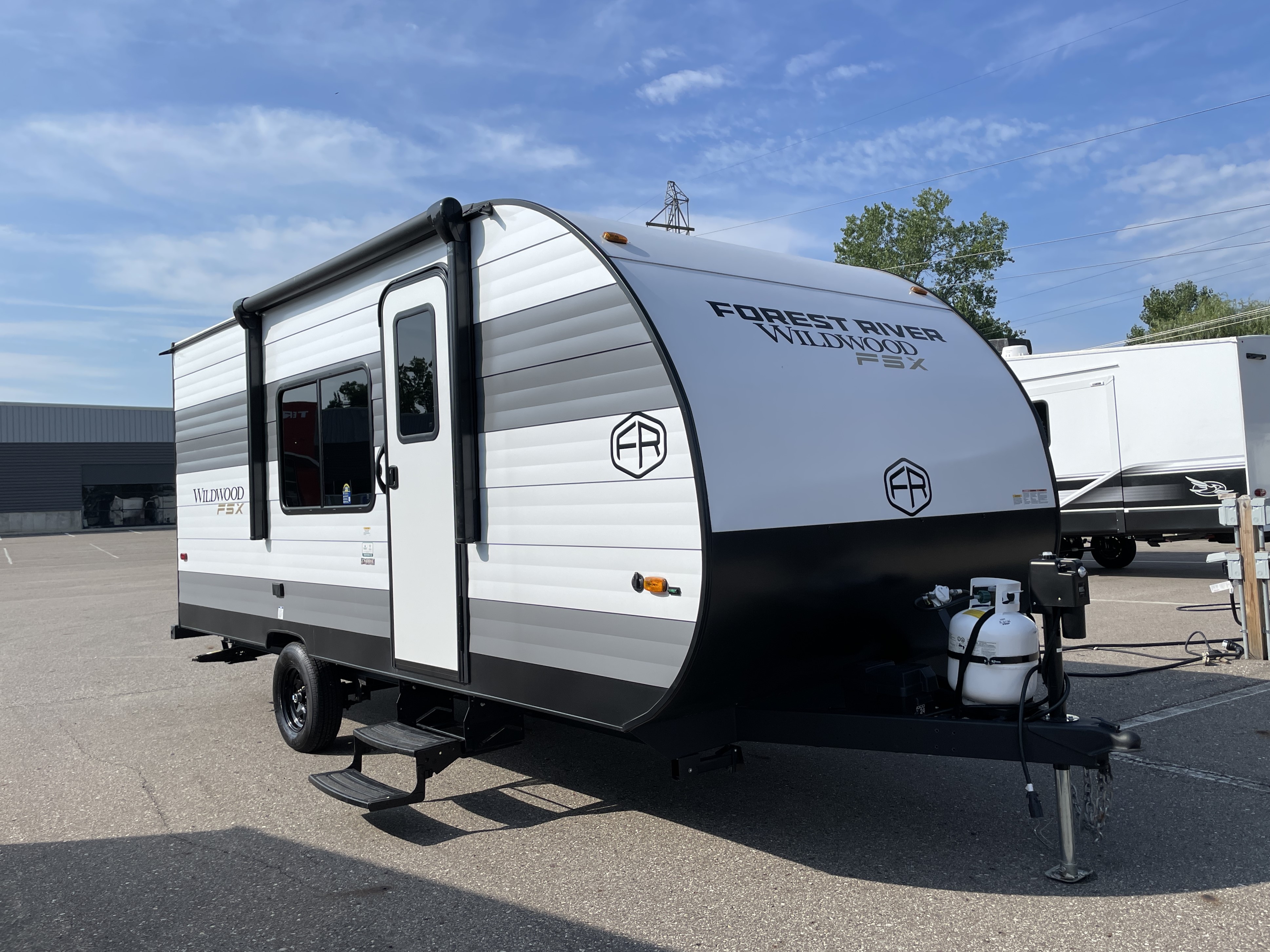 2025 Forest River Wildwood FSX 174DBLE, $ 13,990