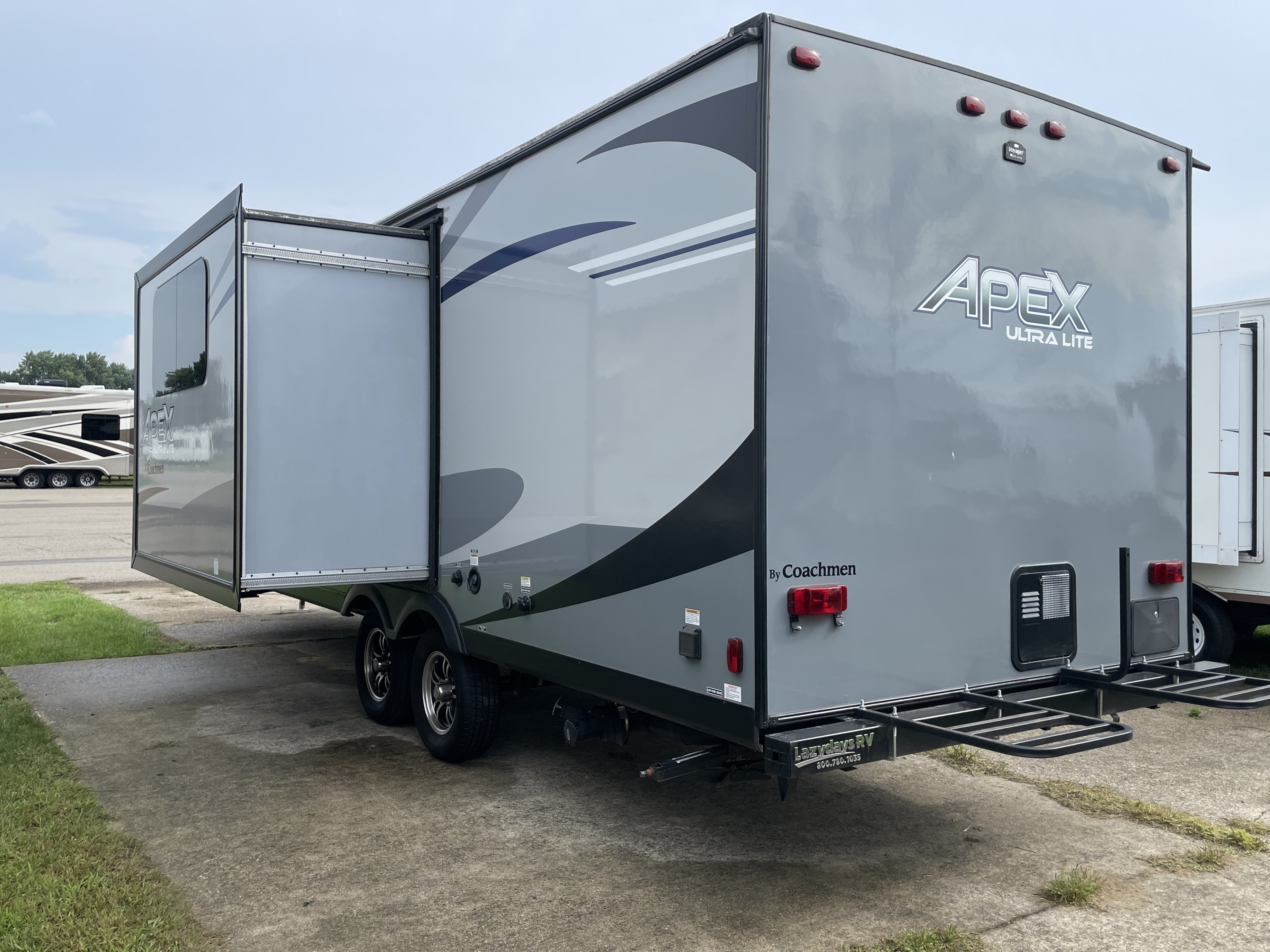 2020 Coachmen Apex Ultra Lite 245BHS, $ 15,990