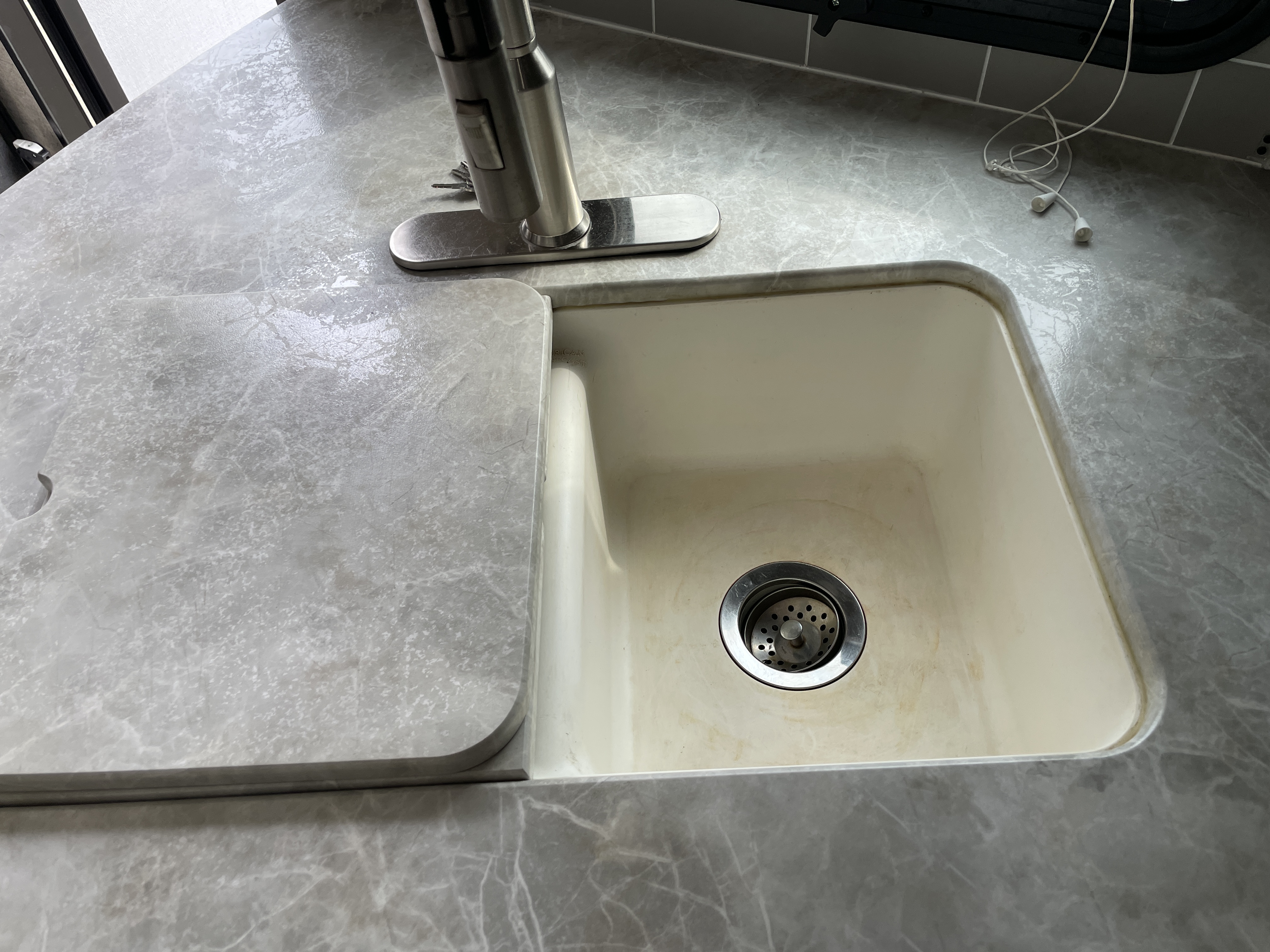 2020 Coachmen Apex Ultra Lite 245BHS, $ 15,990