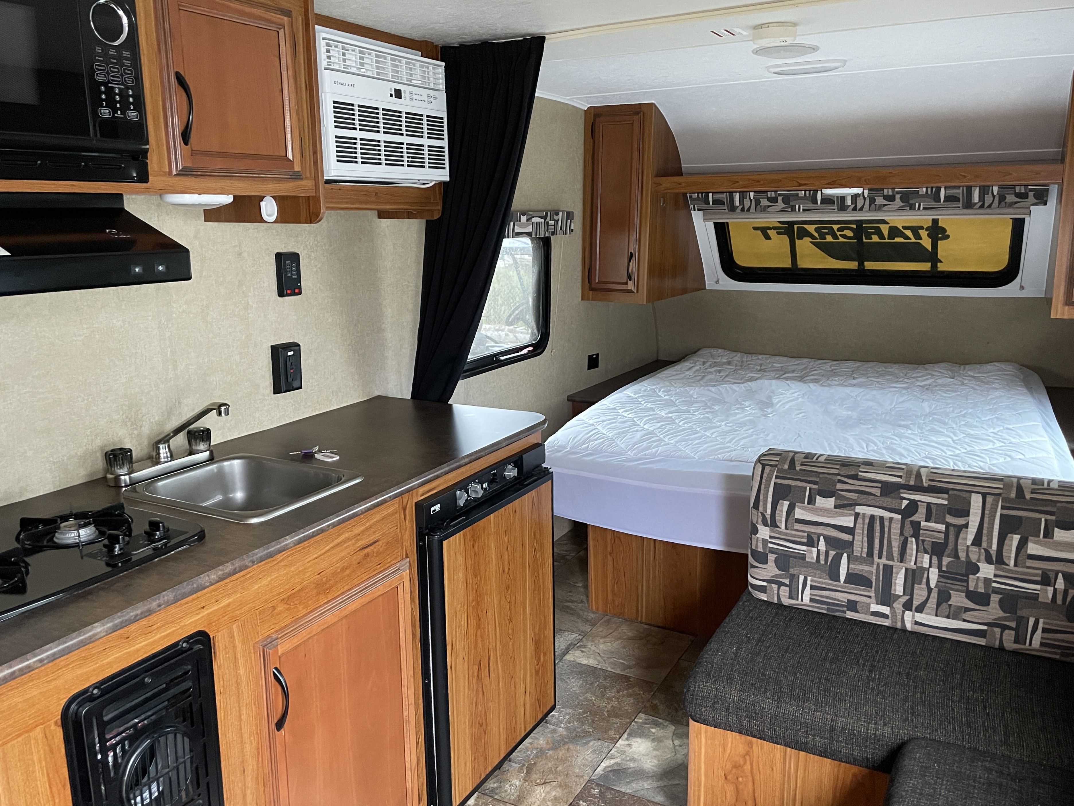 2016 Starcraft AR-ONE® 18QB, $ 7,490