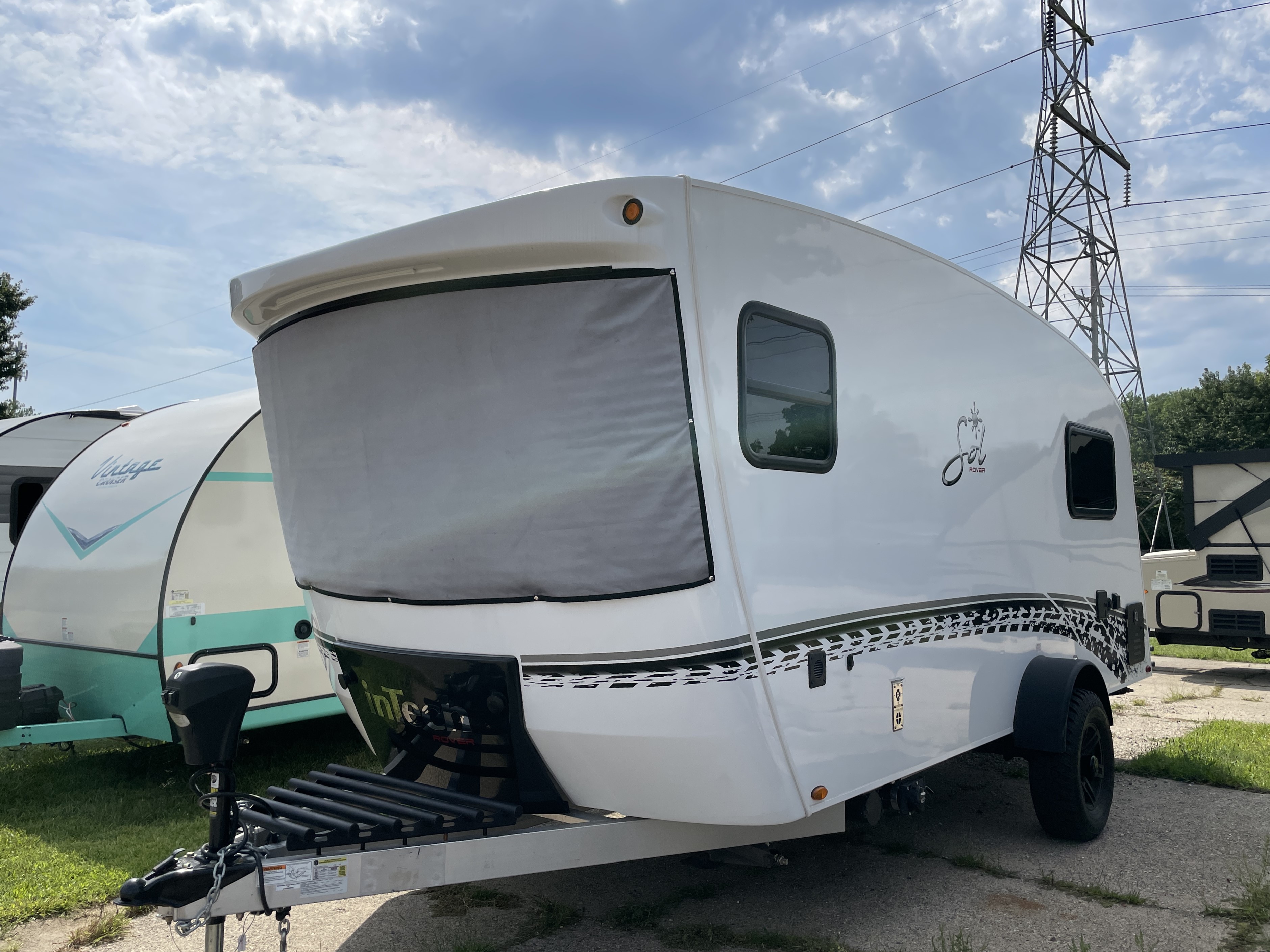 2024 inTech RV Sol Dusk Base, $ 36,490