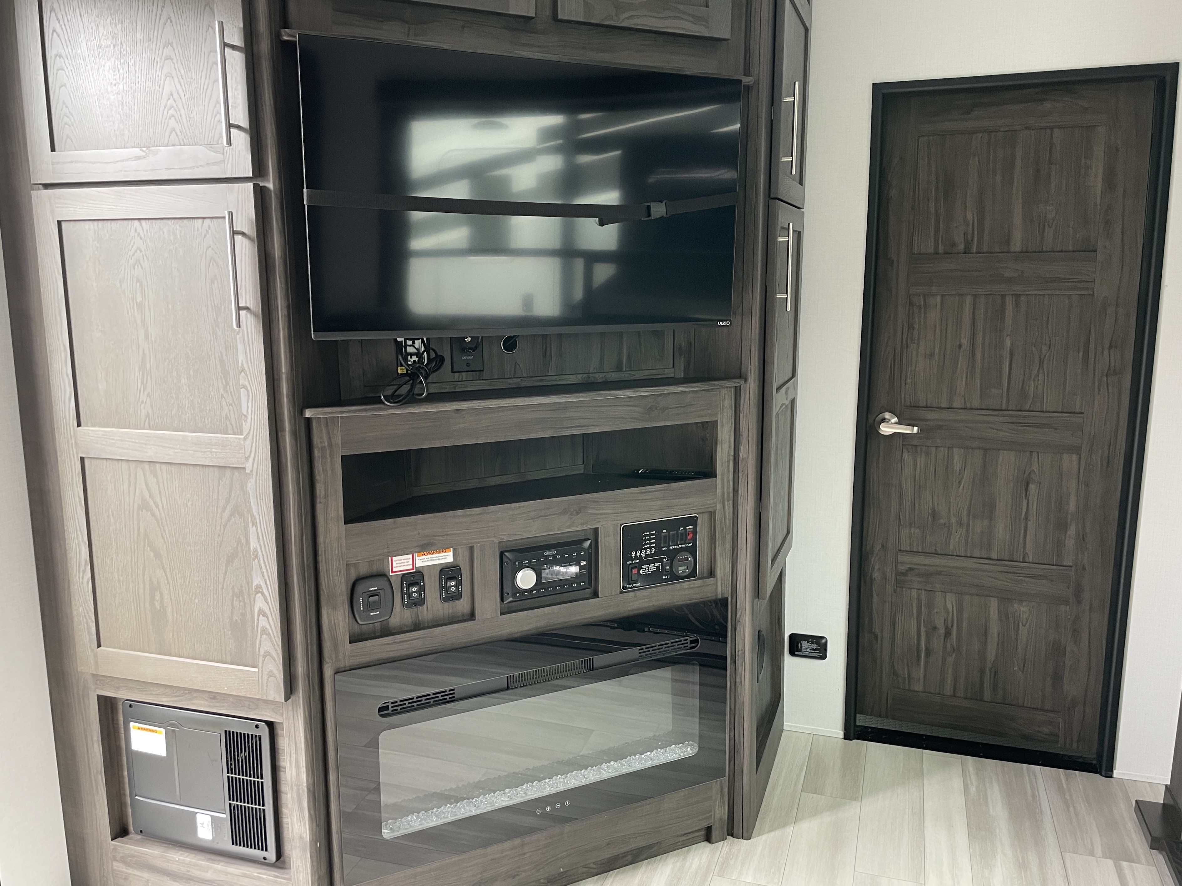 2025 Keystone Fuzion Impact Edition 415, $ 69,990