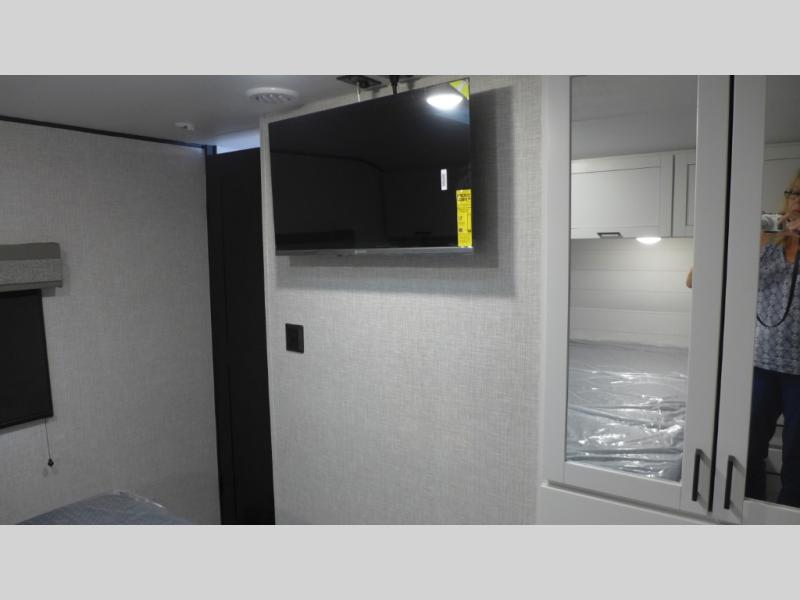 2025 Starcraft GSL Light Duty 244RLS, $ 69,383