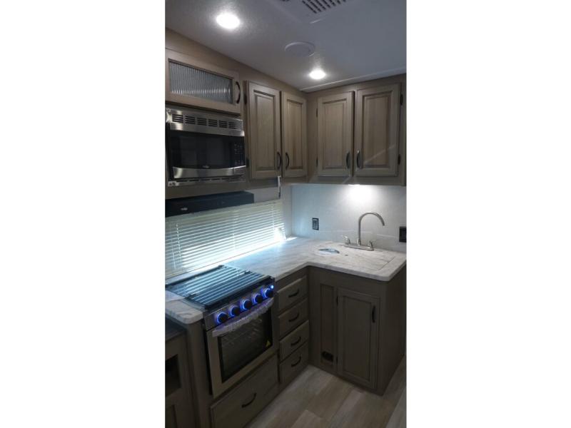 2022 Coachmen Chaparral Lite 274BH, $ 44,995