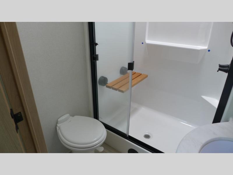 2025 Forest River Sandpiper 3990FL, $ 103,345