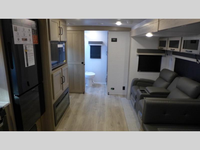 2025 Forest River Flagstaff Super Lite 26RBWS, $ 58,418