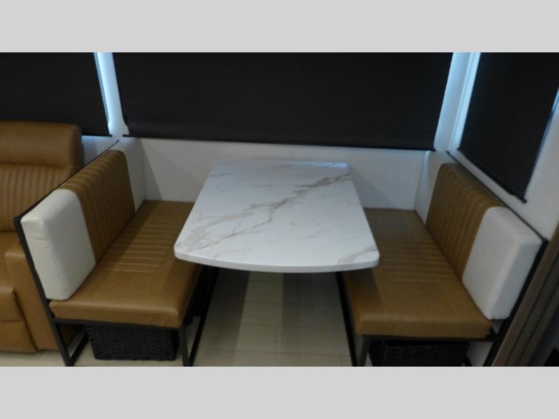 2026 CrossRoads Sunset Trail SS331BH, $ 73,236