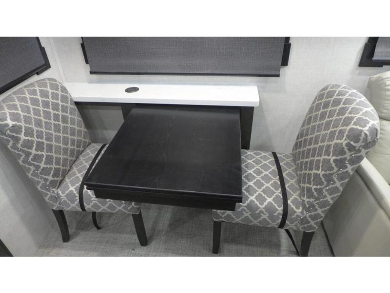 2022 Redwood Redwood RW3401RL, $ 87,995