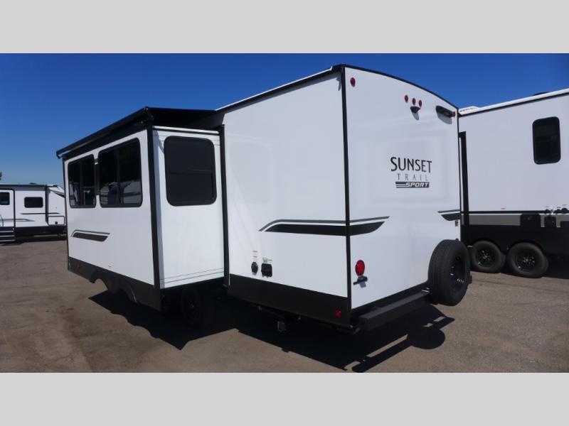 2025 CrossRoads Sunset Trail Super Lite SS26RBS, $ 49,789