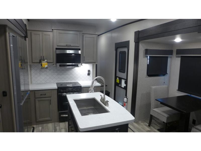 2022 Open Range Mesa Ridge XLT MF264RLS, $ 49,999