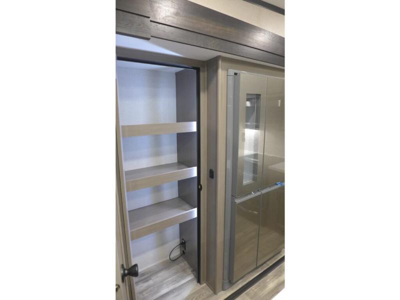 2022 Open Range Mesa Ridge XLT MF264RLS, $ 49,999