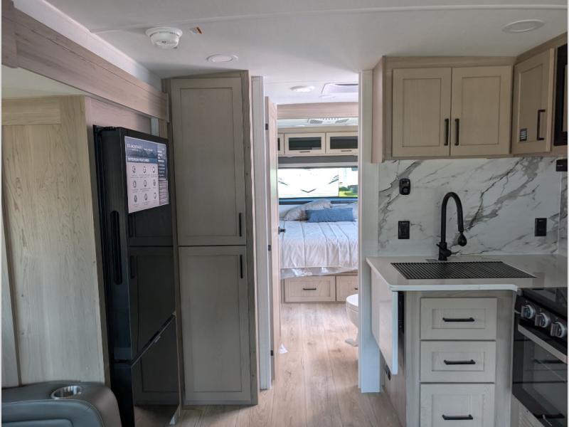 2026 Forest River Flagstaff Super Lite 26SRD, $ 54,563