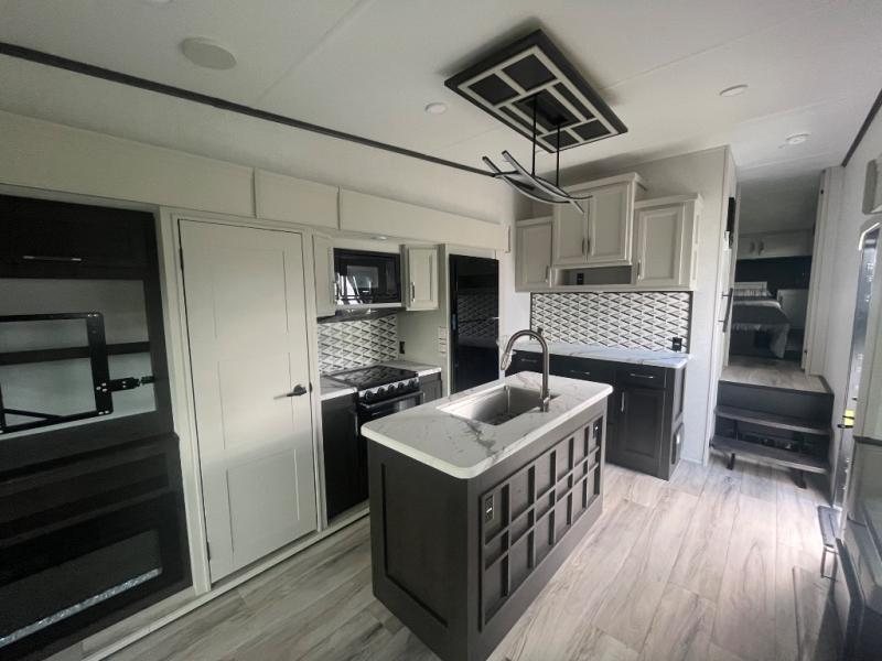 2026 Keystone Arcadia Super Lite 292SLRL, $ 76,351