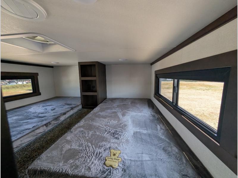 2026 Forest River Cedar Creek Cottage 40CBK, $ 111,089